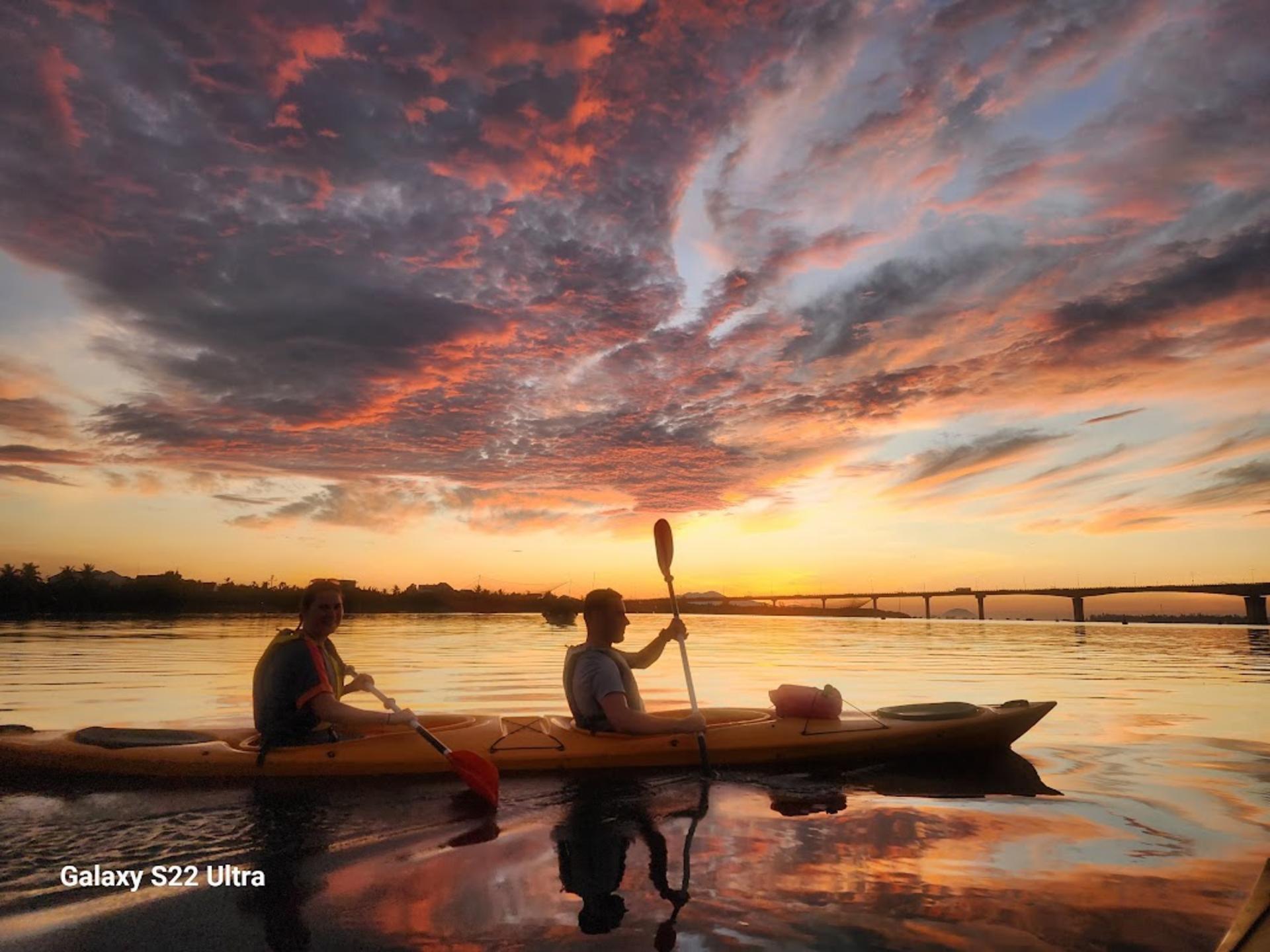Sunrise Kayaking Experience in Hoi An - Thumbnail 39