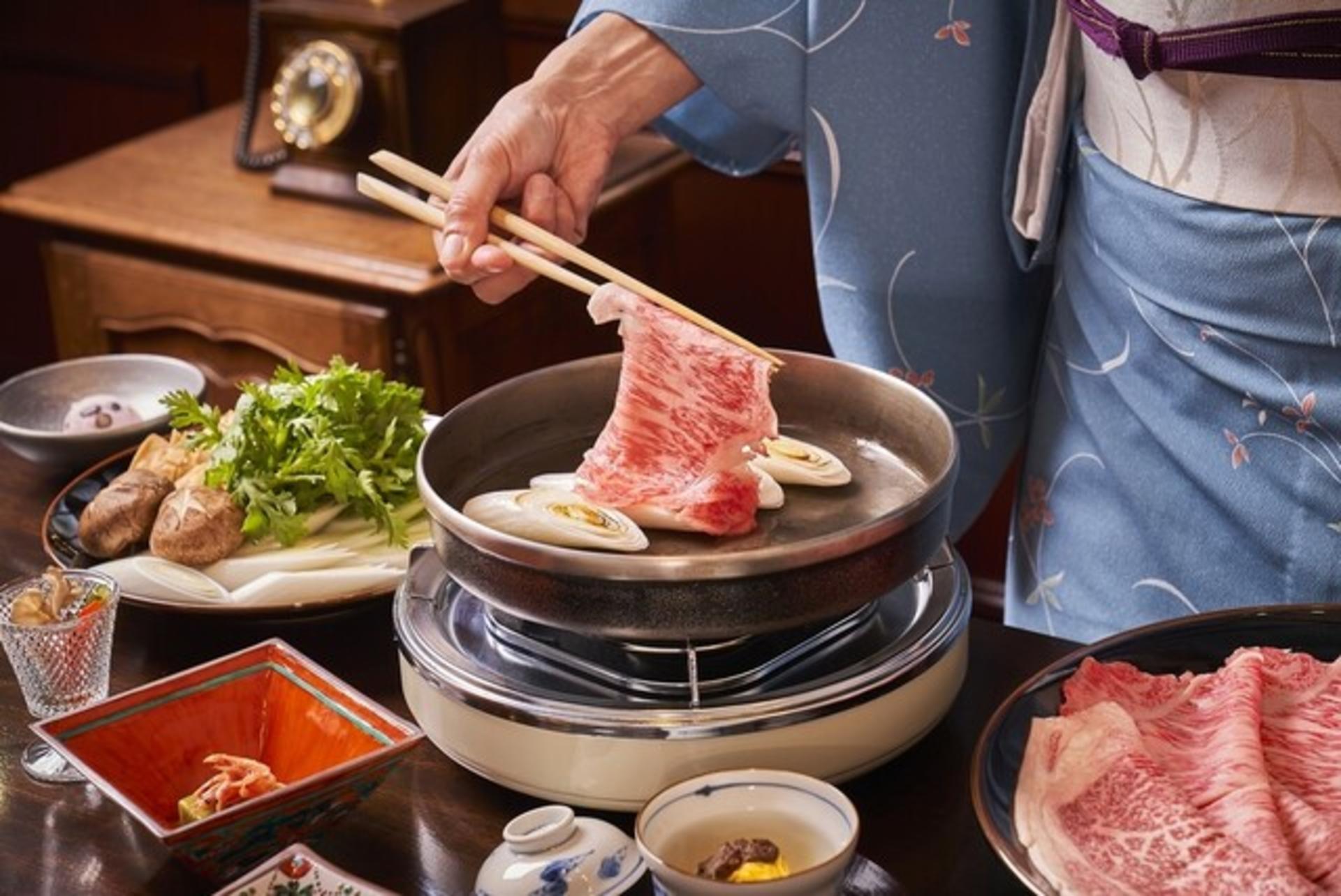 Sukiyaki Chinya Asakusa - Sukiyaki in Tokyo, Asakusa - Thumbnail 8