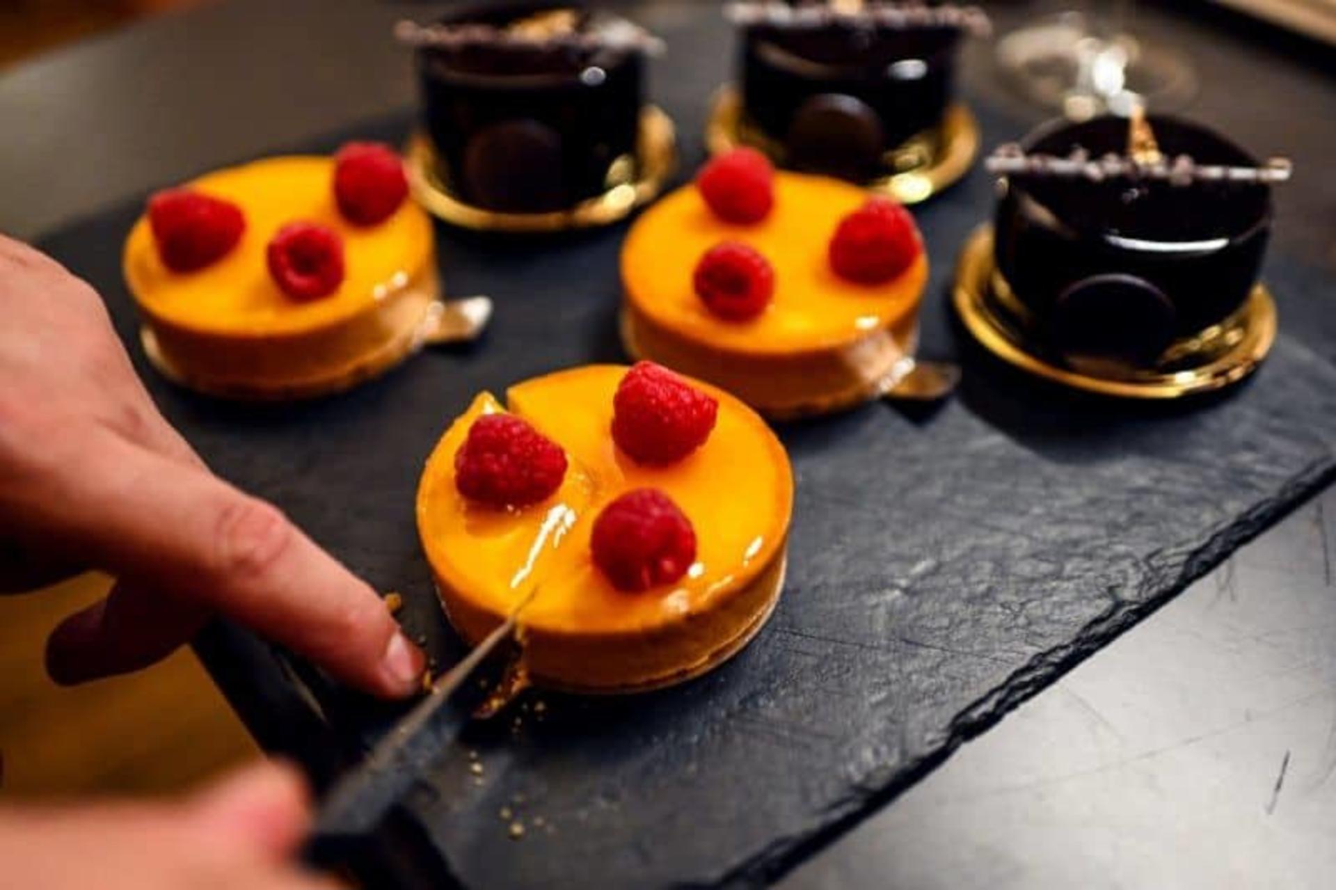 Saint Germain Food Tour in Paris - Thumbnail 2