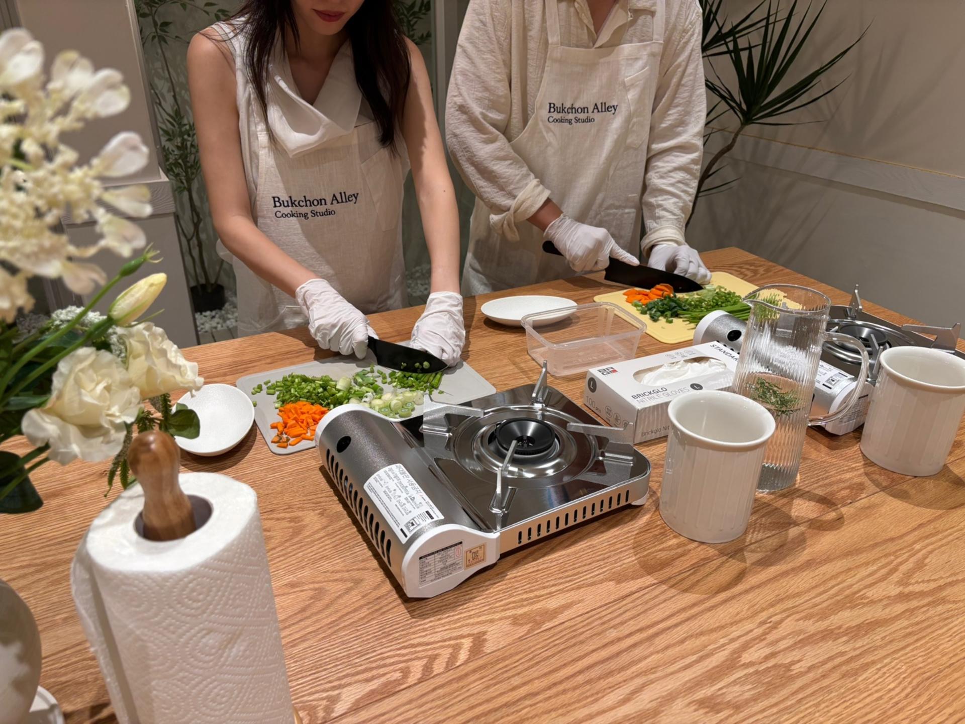 Korean Cooking Class with a Culinary Competition Chef - Thumbnail 2