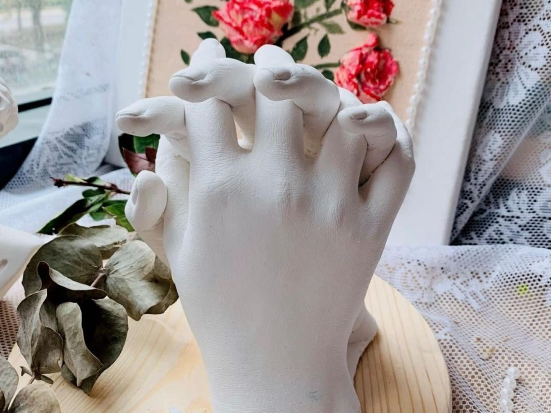 Couple Hand Molding by Forever Twenty DIY Studio in Johor Bahru - Image 1