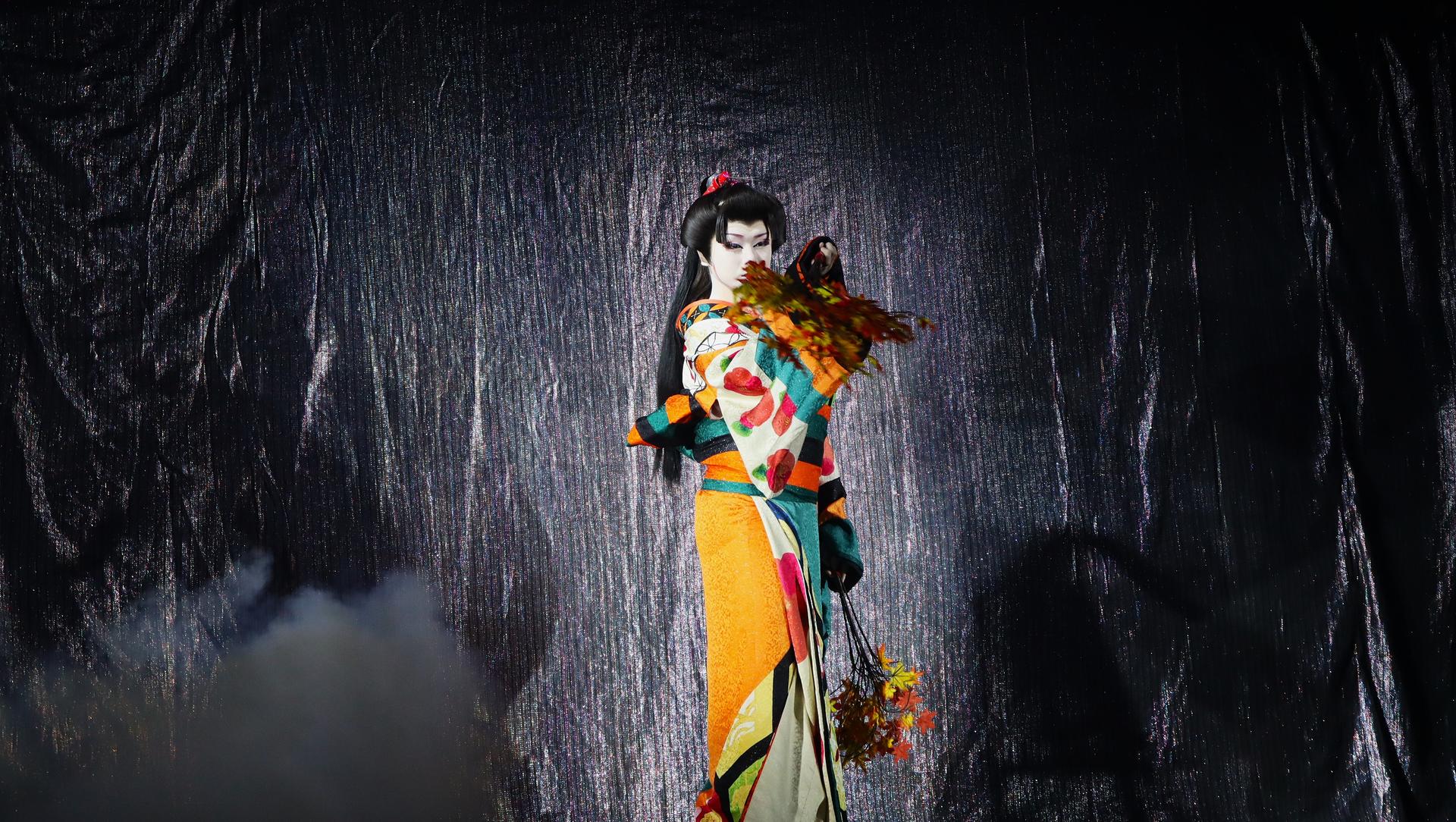 Tokyo Asakusa: Guided Japanese Cabaret Show (Taishu Engeki) - Thumbnail 34