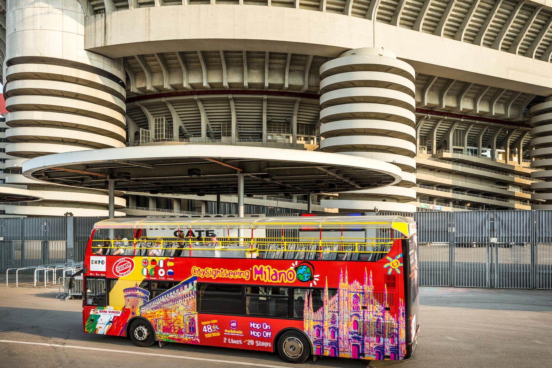 Milan City Hop-On Hop-Off Tour - Thumbnail 11