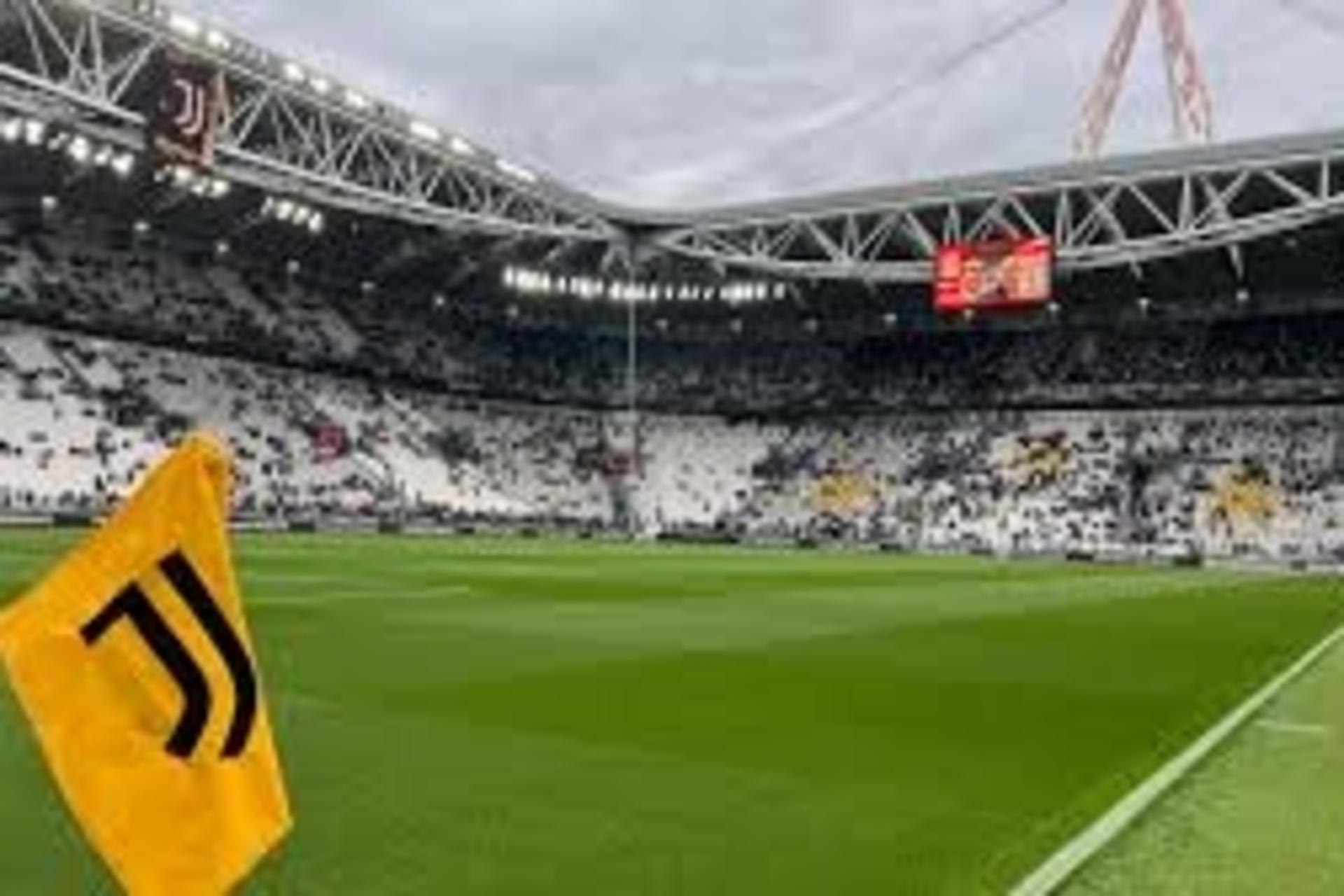 Juventus FC Match Ticket in Allianz Stadium - Thumbnail 6