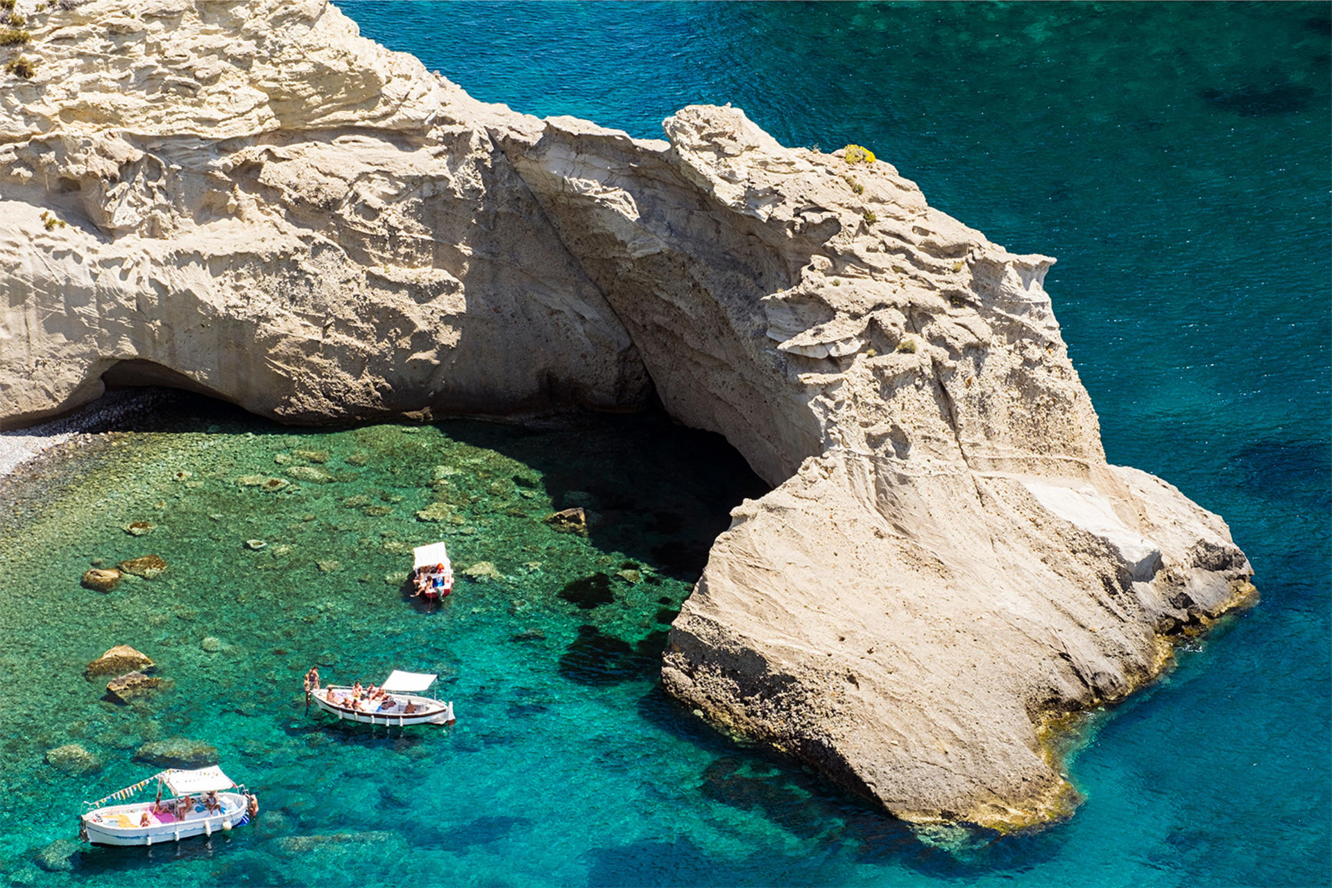 Ponza Island Boat Trip with Swimming and Lunch on Board - Thumbnail 15
