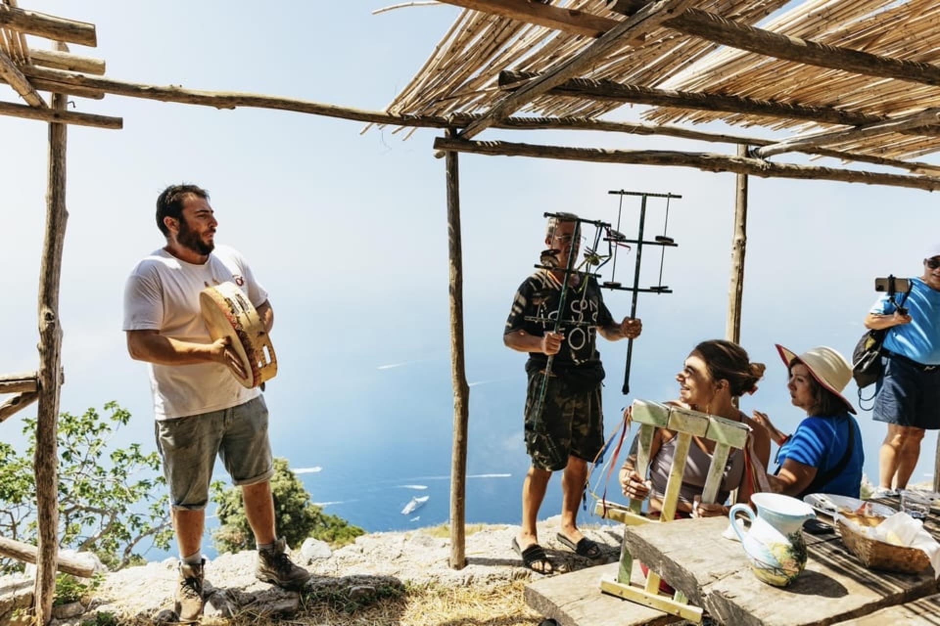 Path of the Gods Hiking Tour from Sorrento - Thumbnail 6