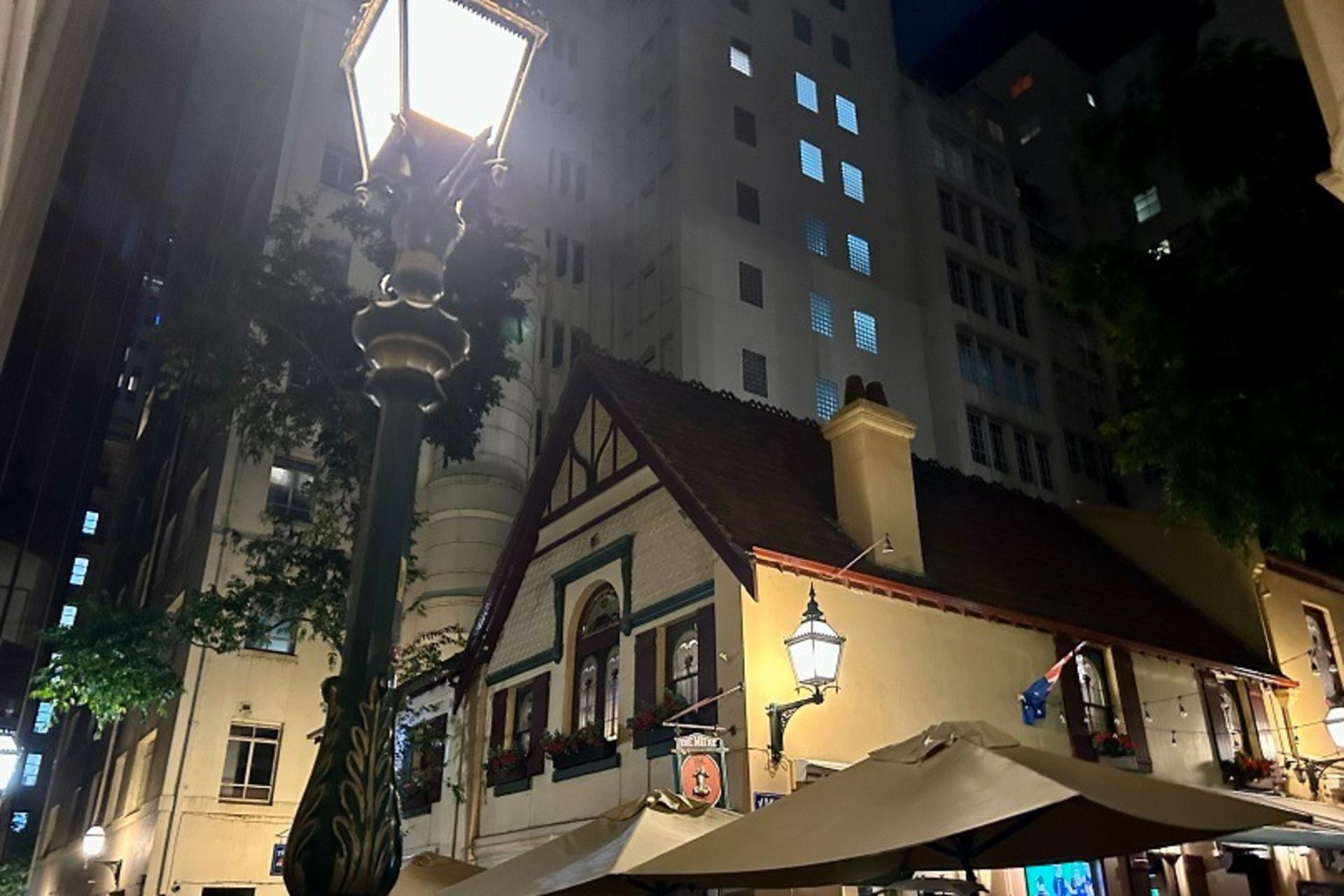 Spirits and Ales Haunted Pub Tour in Melbourne - Thumbnail 5