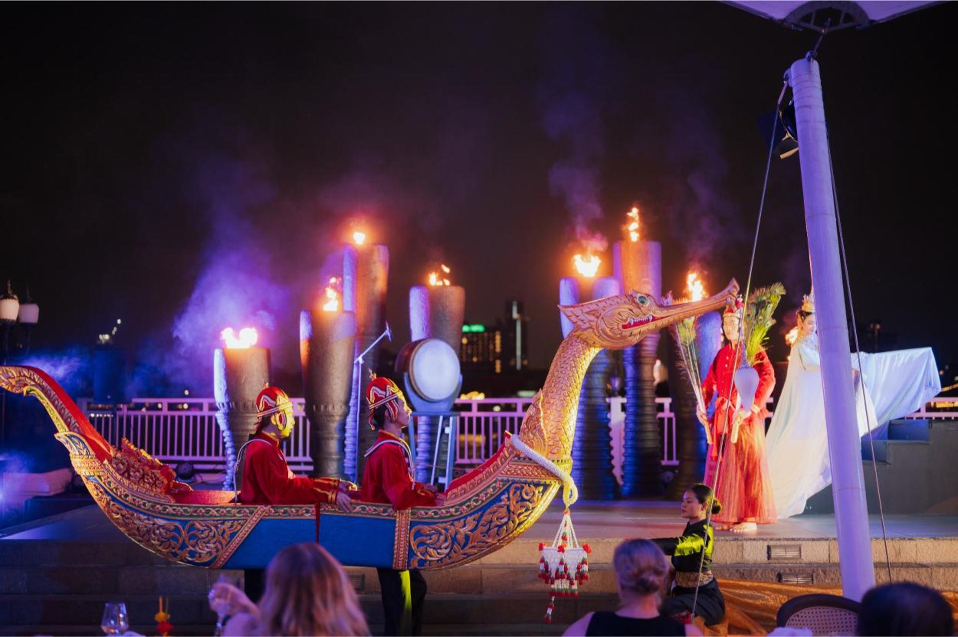 Theatrical Dining at Sala Lakorn, Anantara Riverside Bangkok - Thumbnail 39