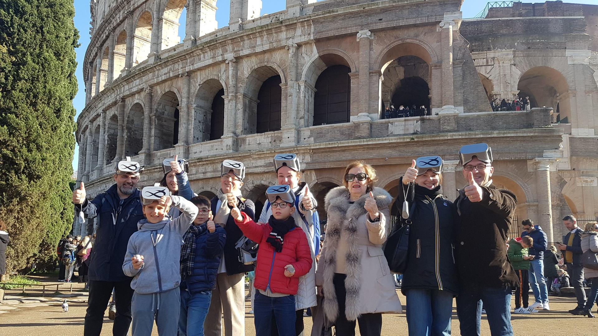 Colosseum ticket with virtual reality experience in Rome - Thumbnail 3