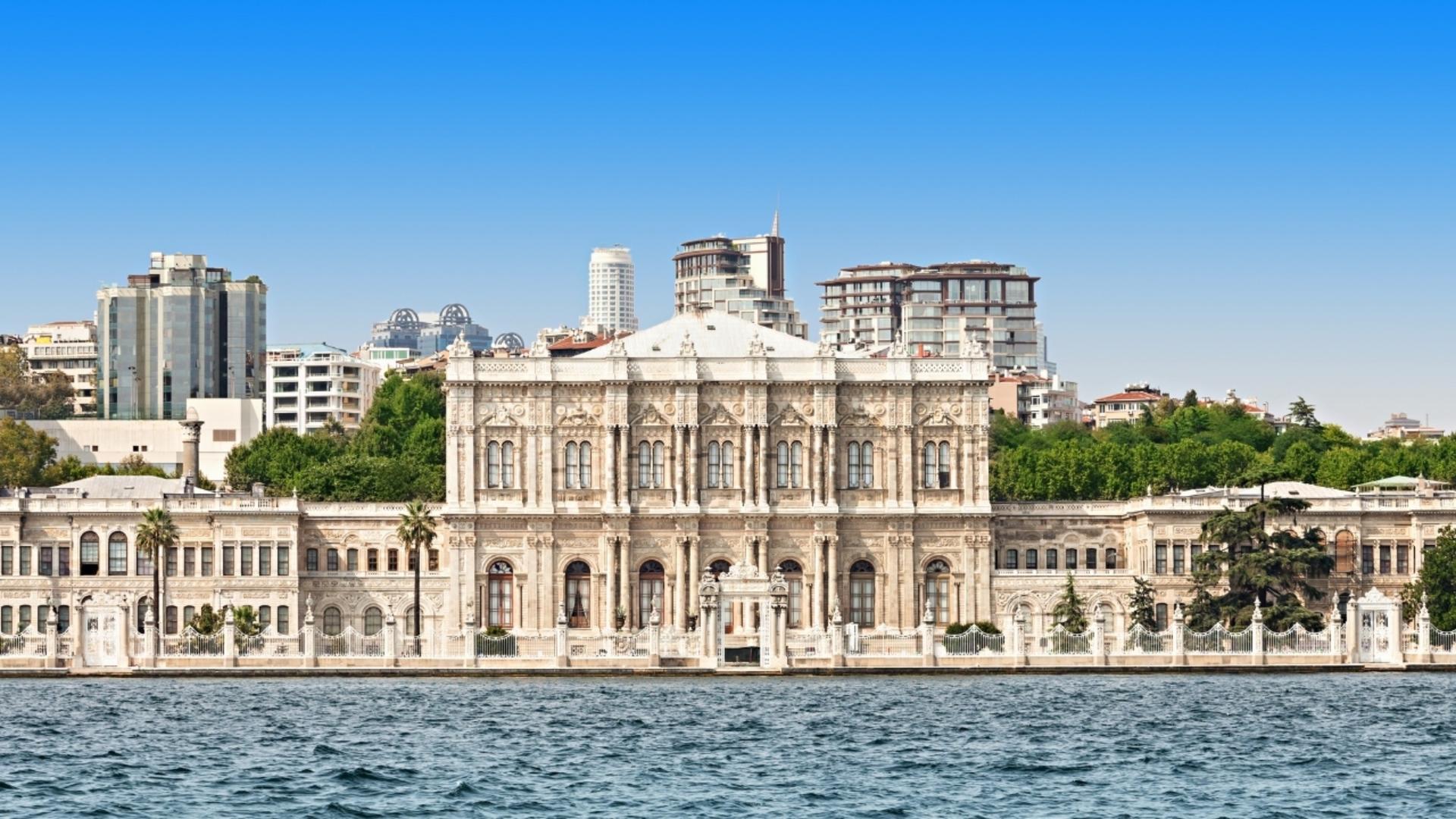 Dolmabahce Palace Ticket - Image 1