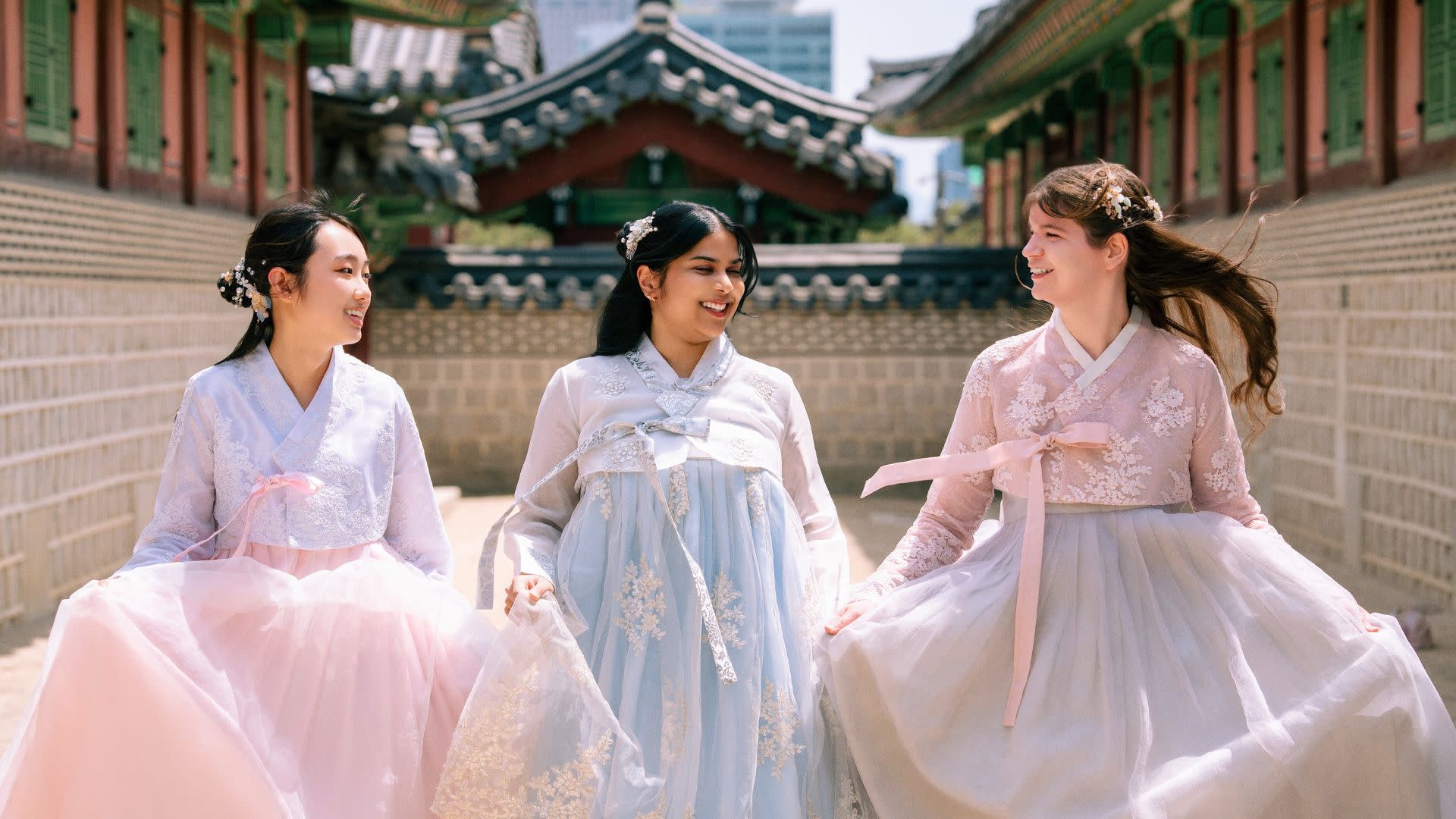 Seoul Hanbok Photo Shooting(Option Hanbok Rental ) - Thumbnail 14