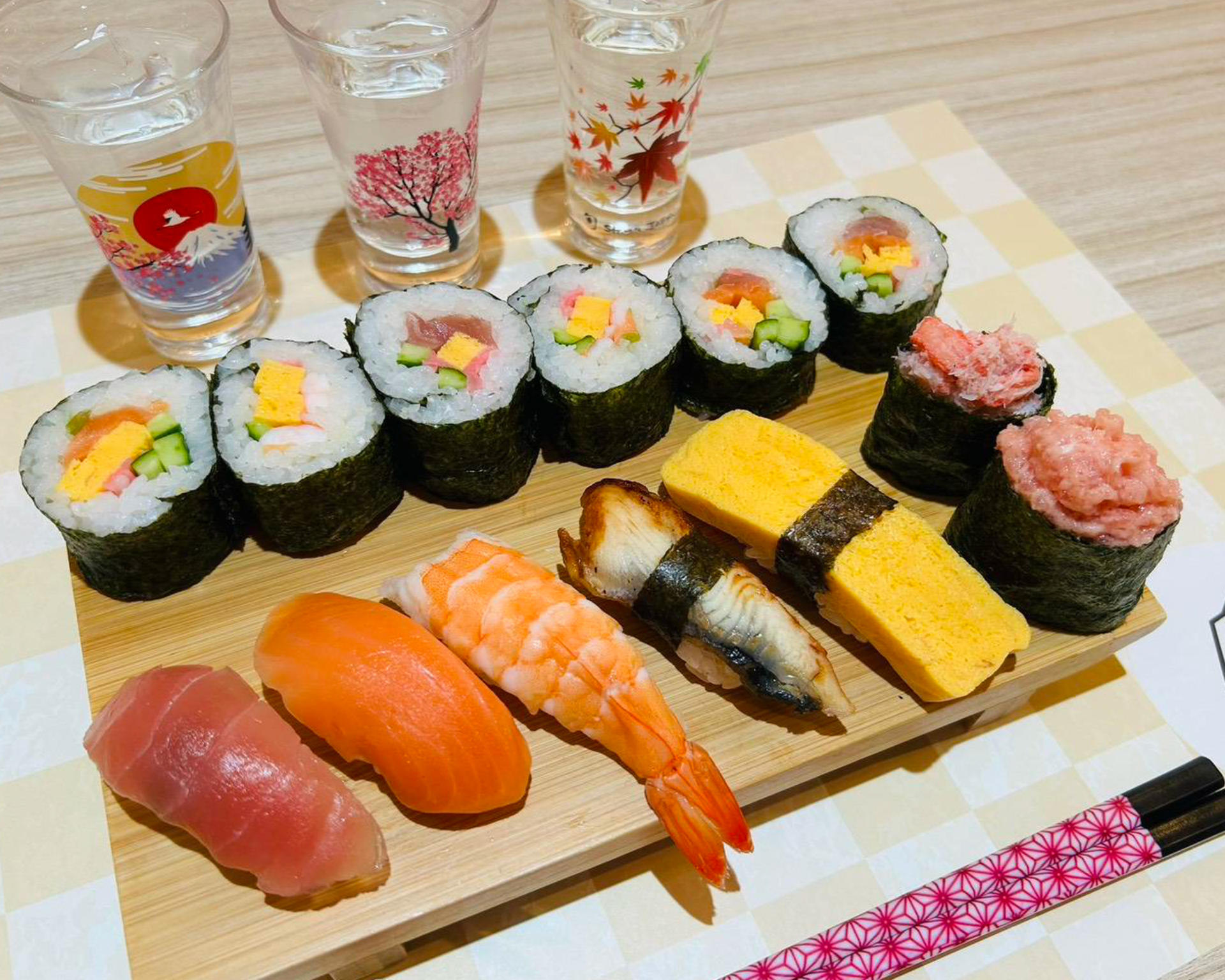 Osaka: Let’s be a Sushi Master in Namba! Same-day bookings welcome! - Thumbnail 2