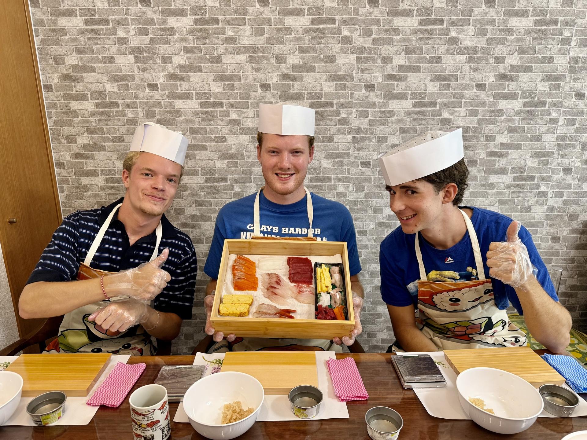 Tokyo: Small Group Sushi Experience with a Sushi Master - Thumbnail 10