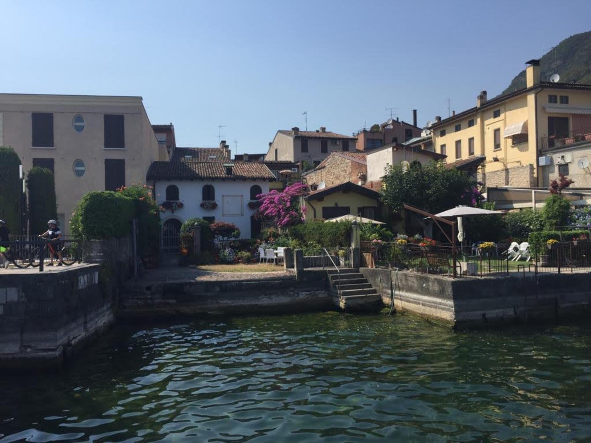 Half Day Guided Boat Cruise on Lake Garda - Thumbnail 8