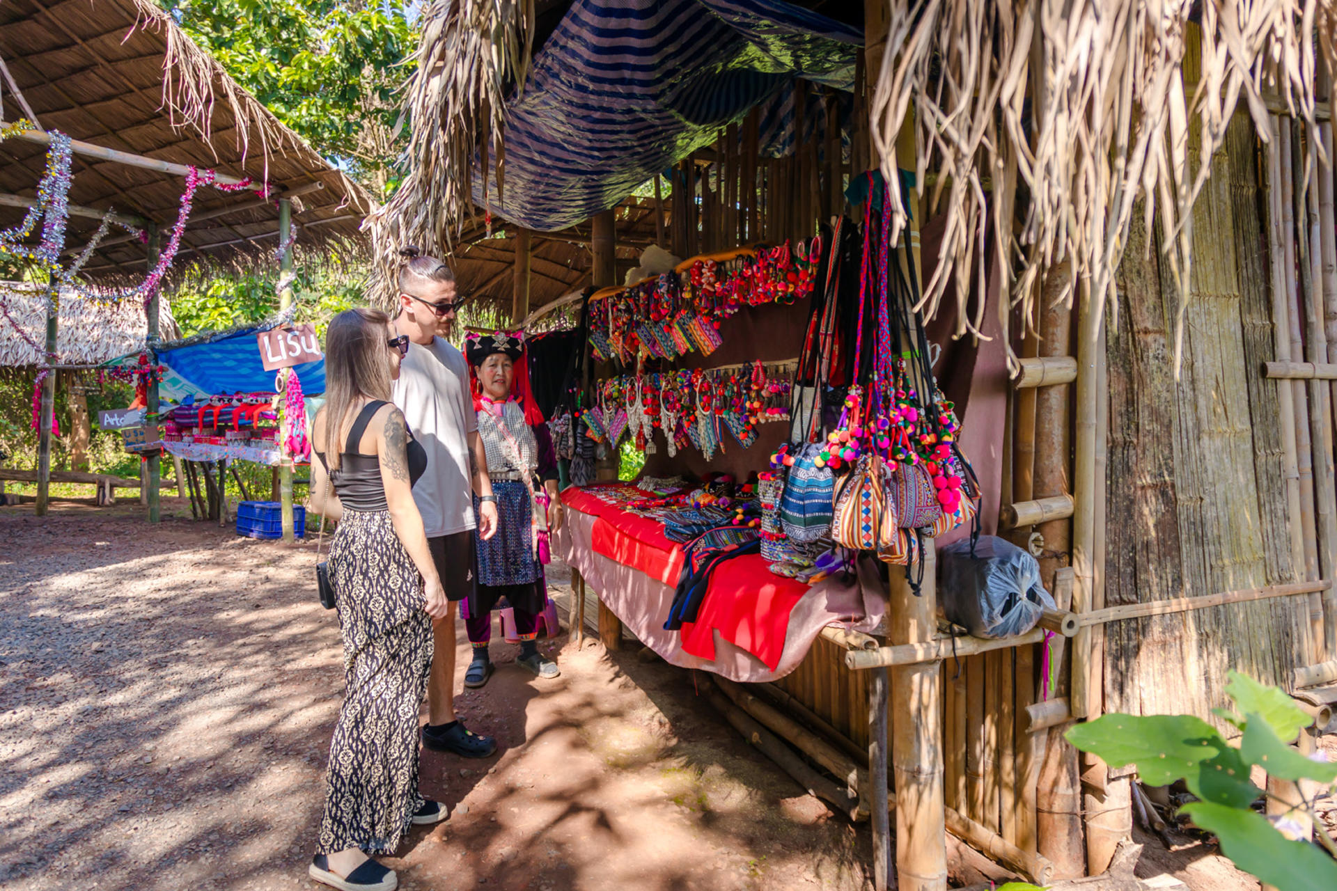 Discover Chiang Rai Temples, Golden Triangle, and Laos Boat Trip  - Thumbnail 24