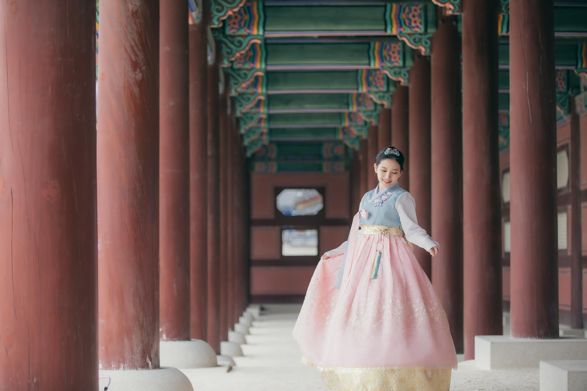 [Seohwa Hanbok]Seoul Gyeongbokgung Hanbok Rental Experience - Thumbnail 3