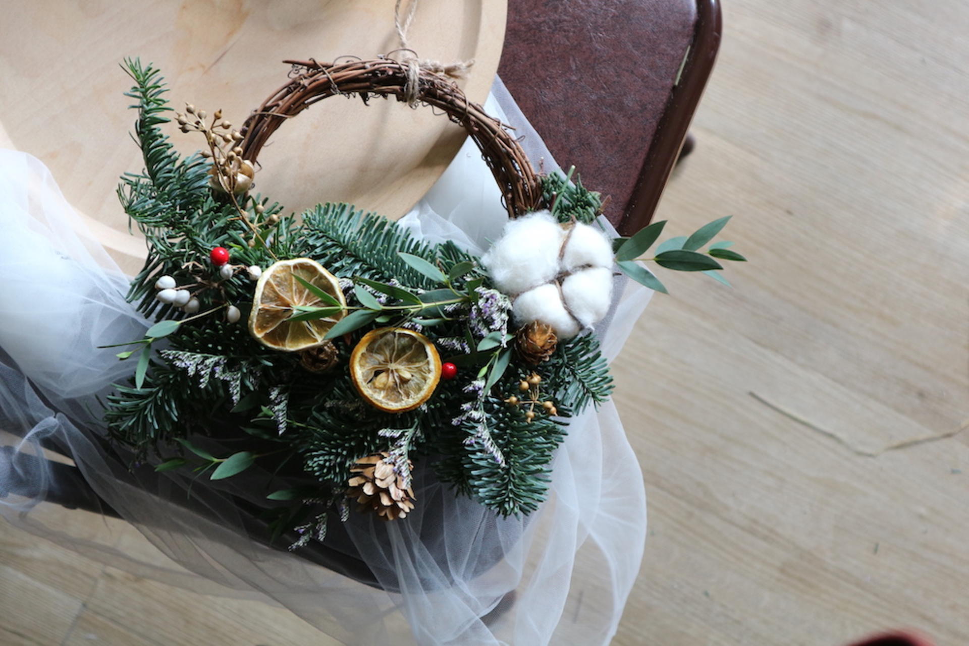 Myosotis Flower Christmas Wreath Workshop - Thumbnail 12