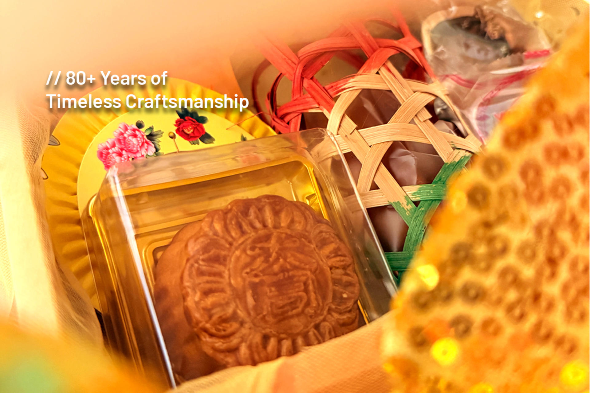 Timeless Hong Kong Mooncake Collection by HomeKong Mart (Singapore Delivery Only) - Thumbnail 6