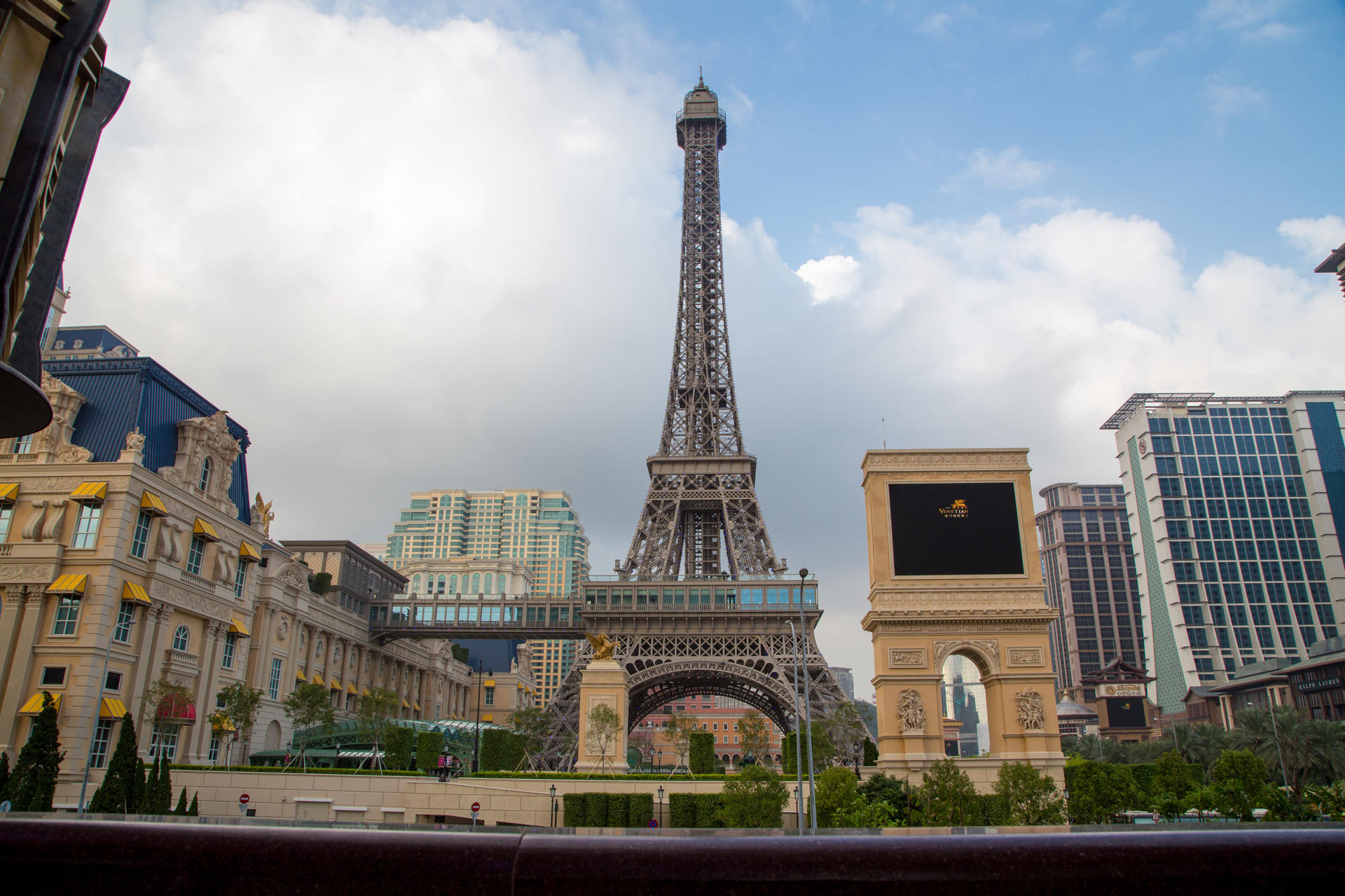 Macau Eiffel Tower at the Parisian Macao Observation Deck Ticket - Thumbnail 2