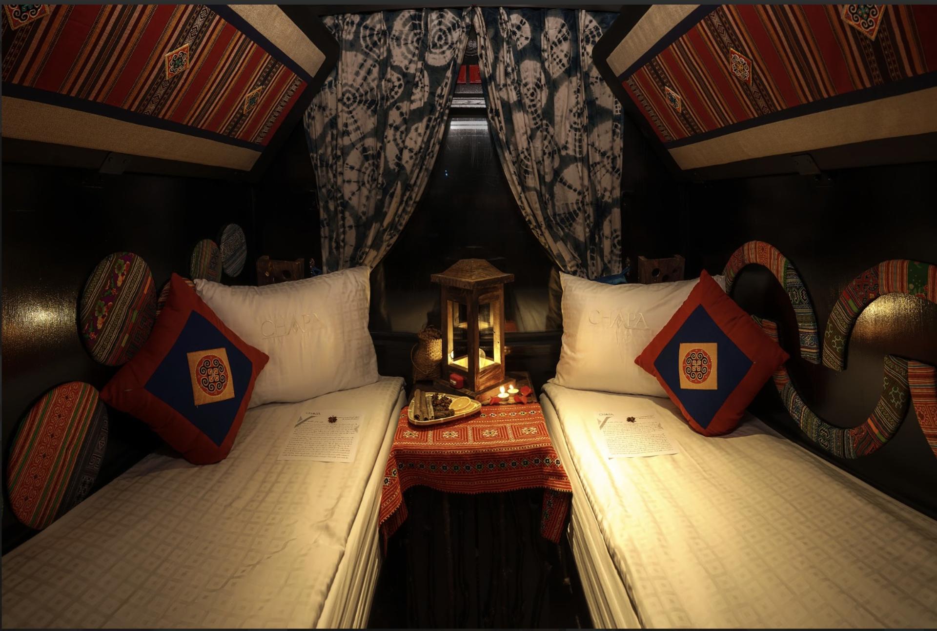 Hanoi to Sapa Sleeper Train Ticket - Thumbnail 11