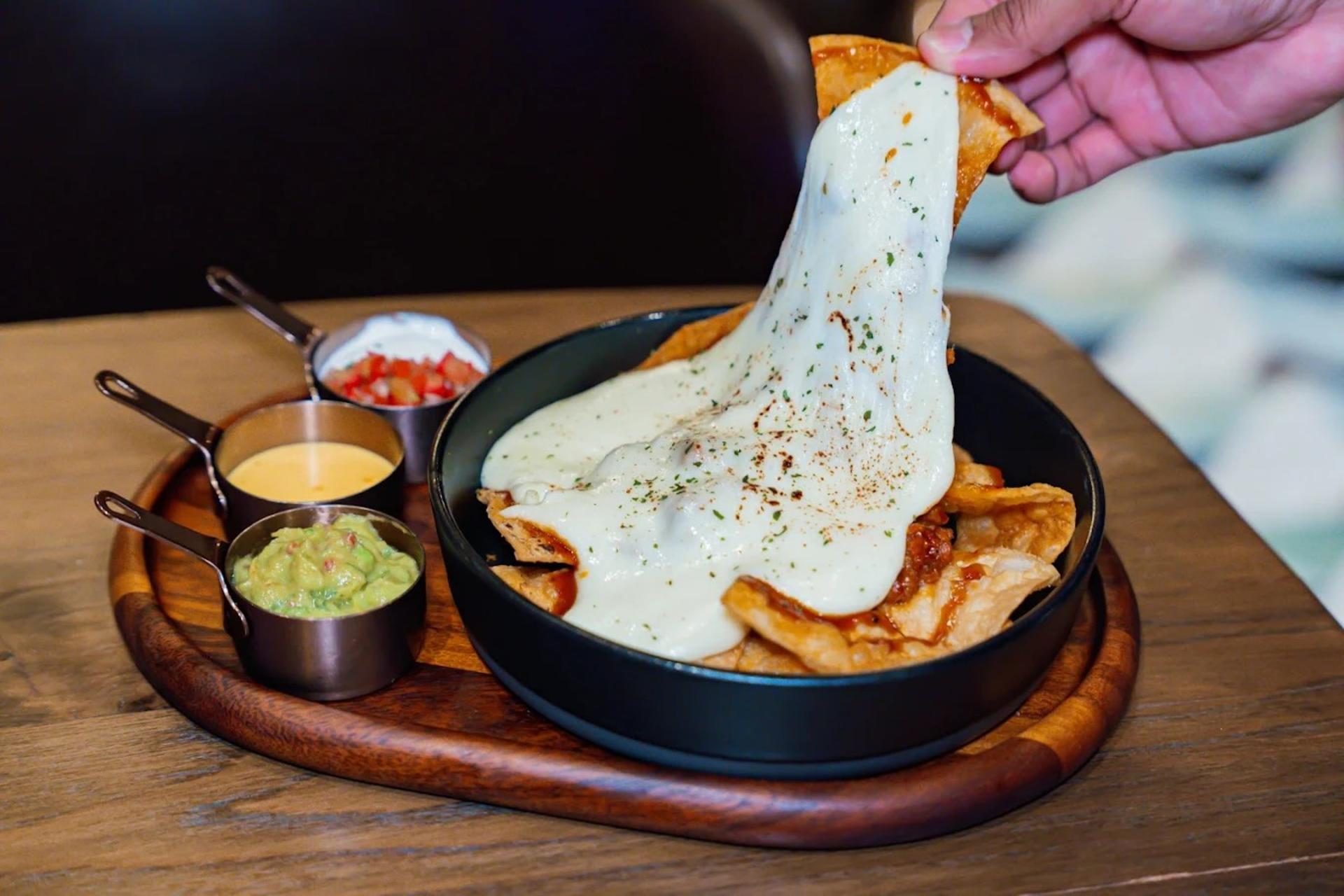 T-Rex's Gastrobar (Charoen Nakhon, Bangkok) - Thumbnail 14
