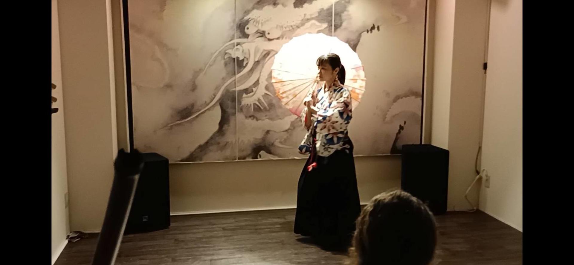 Tokyo: Asakusa Private Ninja & Samurai Show & Experience - Thumbnail 7