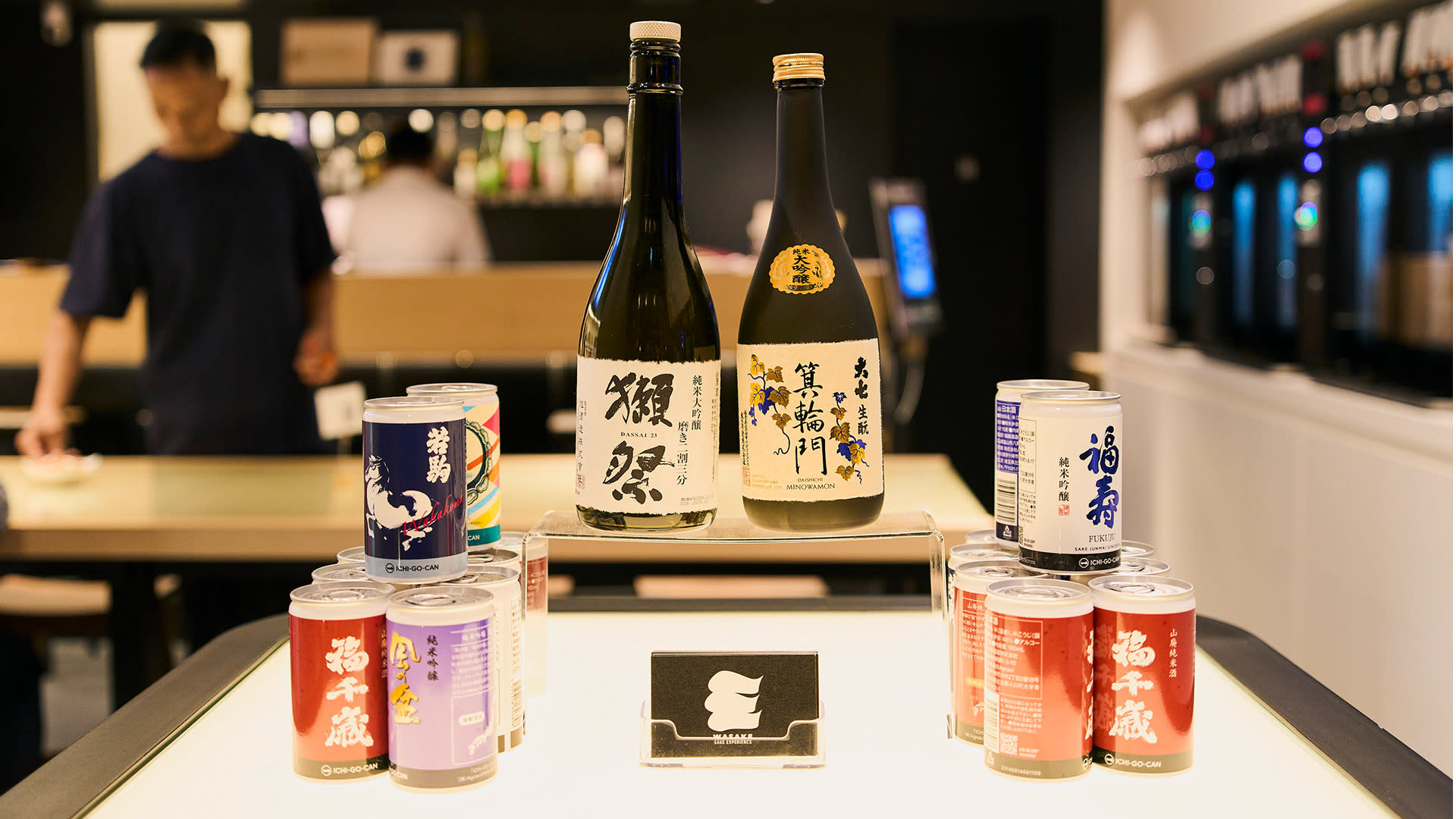 Asakusa: Guided Food Tour with 12 Dishes at 4 Local Eateries - Thumbnail 15