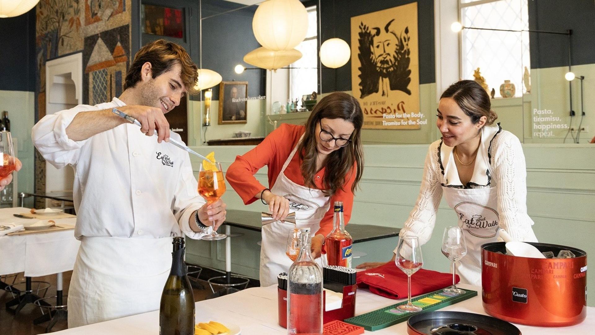 Spritz, Fettuccine & Maltagliati Cooking Class in Piazza Navona - Thumbnail 5
