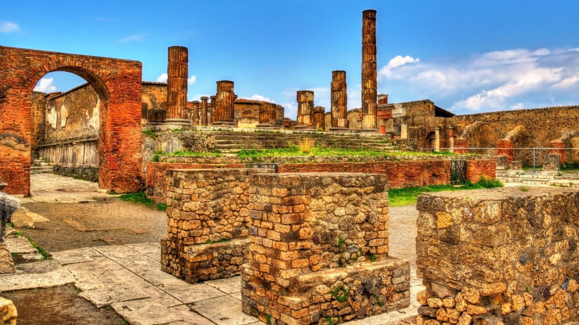 Pompeii and Amalfi Coast private day tour from Rome - Thumbnail 5