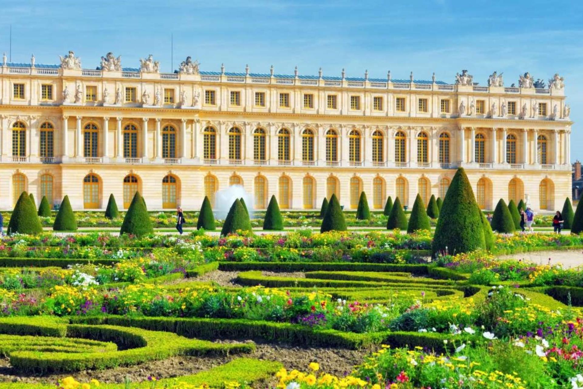 Versailles and Louvre Full Day Guided Tour from Paris - Thumbnail 3