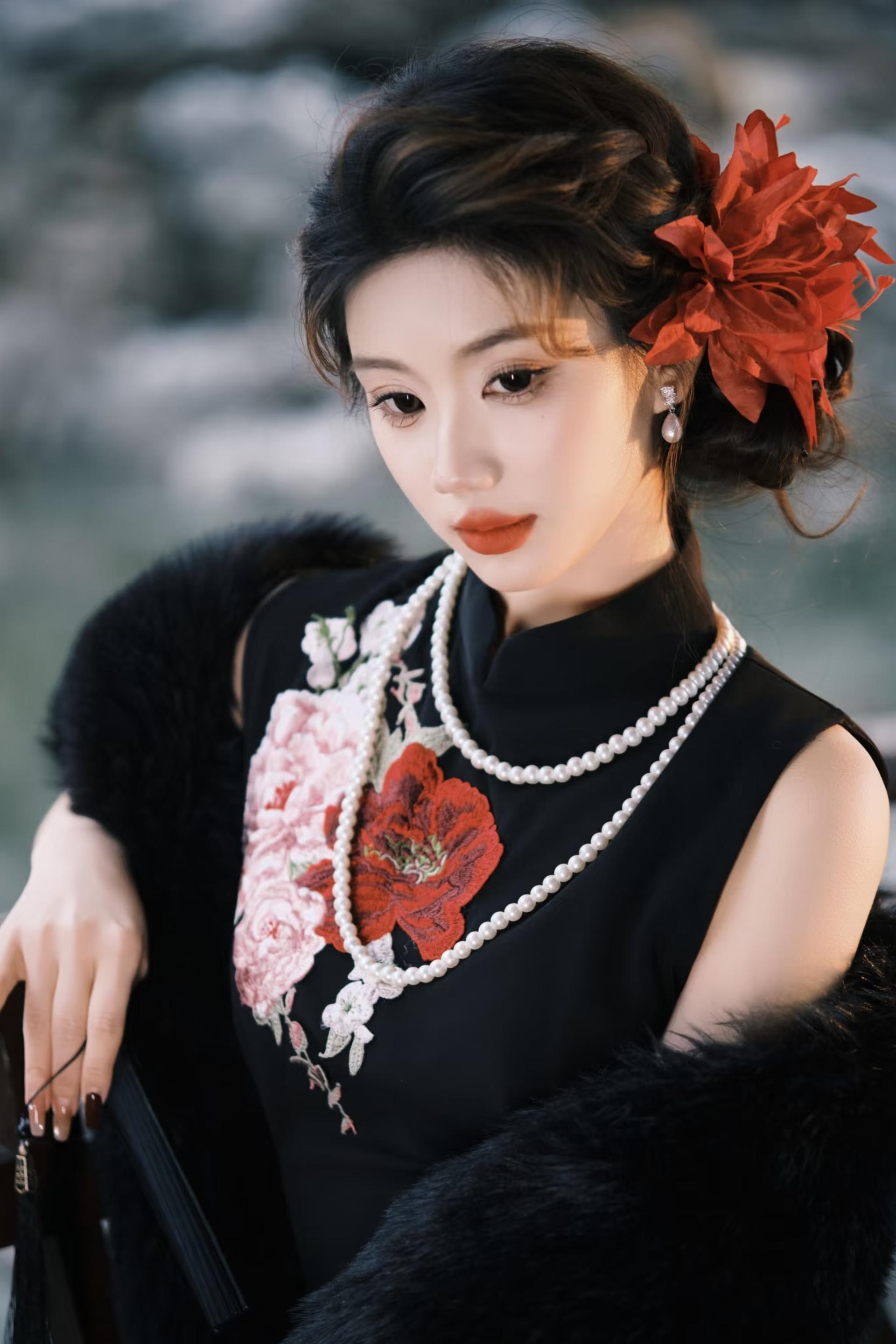 Shanghai Yu Garden | High-end Cheongsam Rental・Makeup & Hair Styling・Photography Experience - Thumbnail 20
