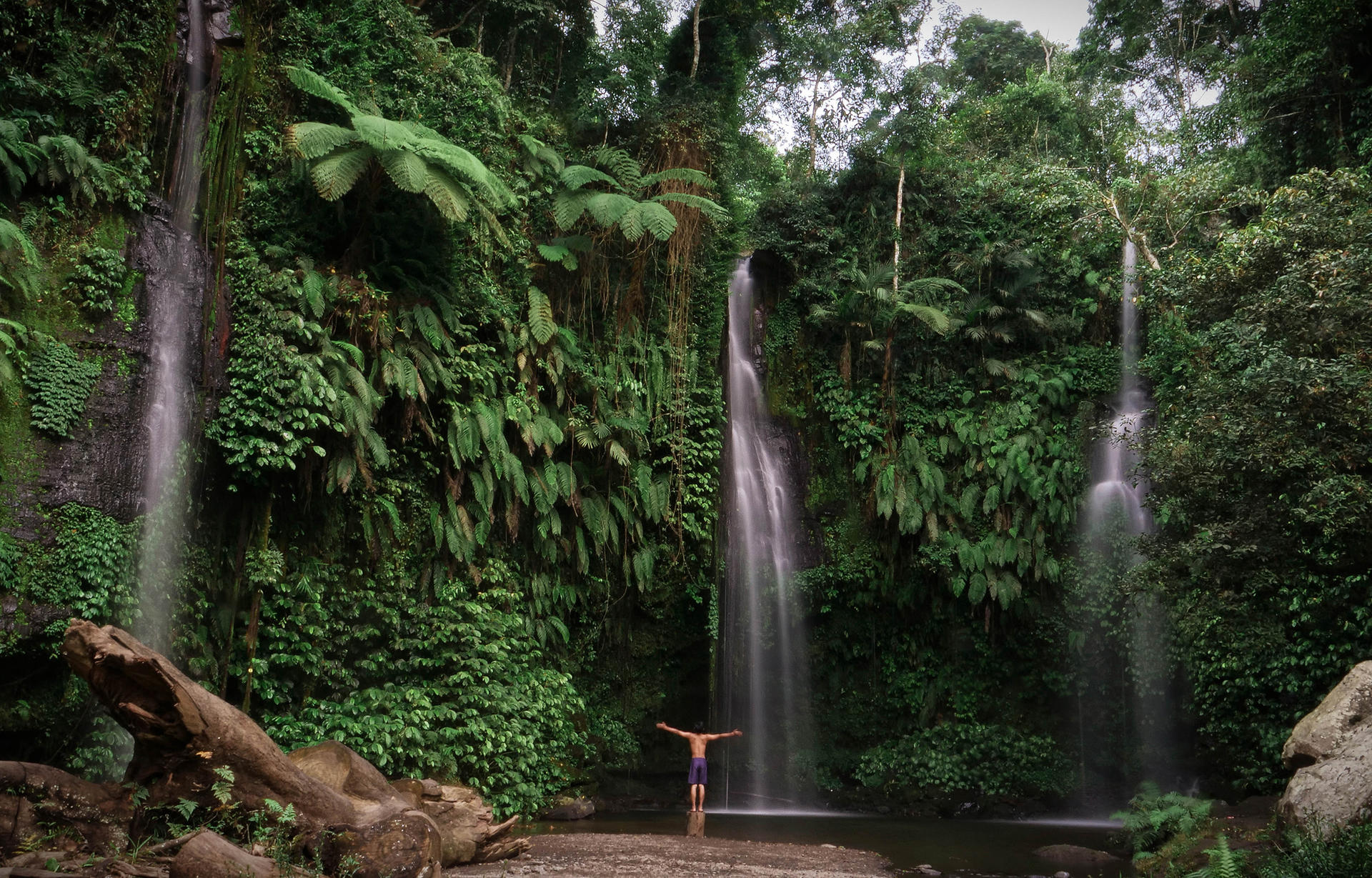Senggigi Benang Stokel & Kelambu Waterfalls Full-Day Private Tour - Image 1