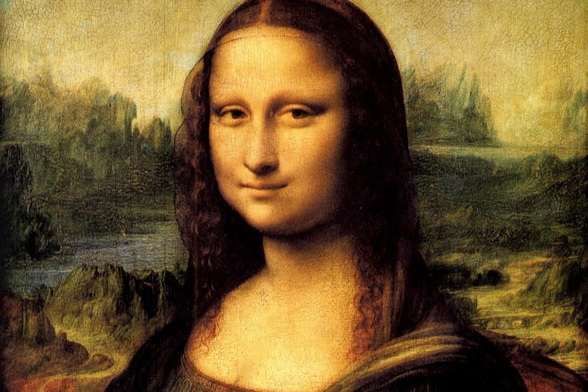 Palace of Versailles and Louvre Small Group Tour in Paris - Thumbnail 3