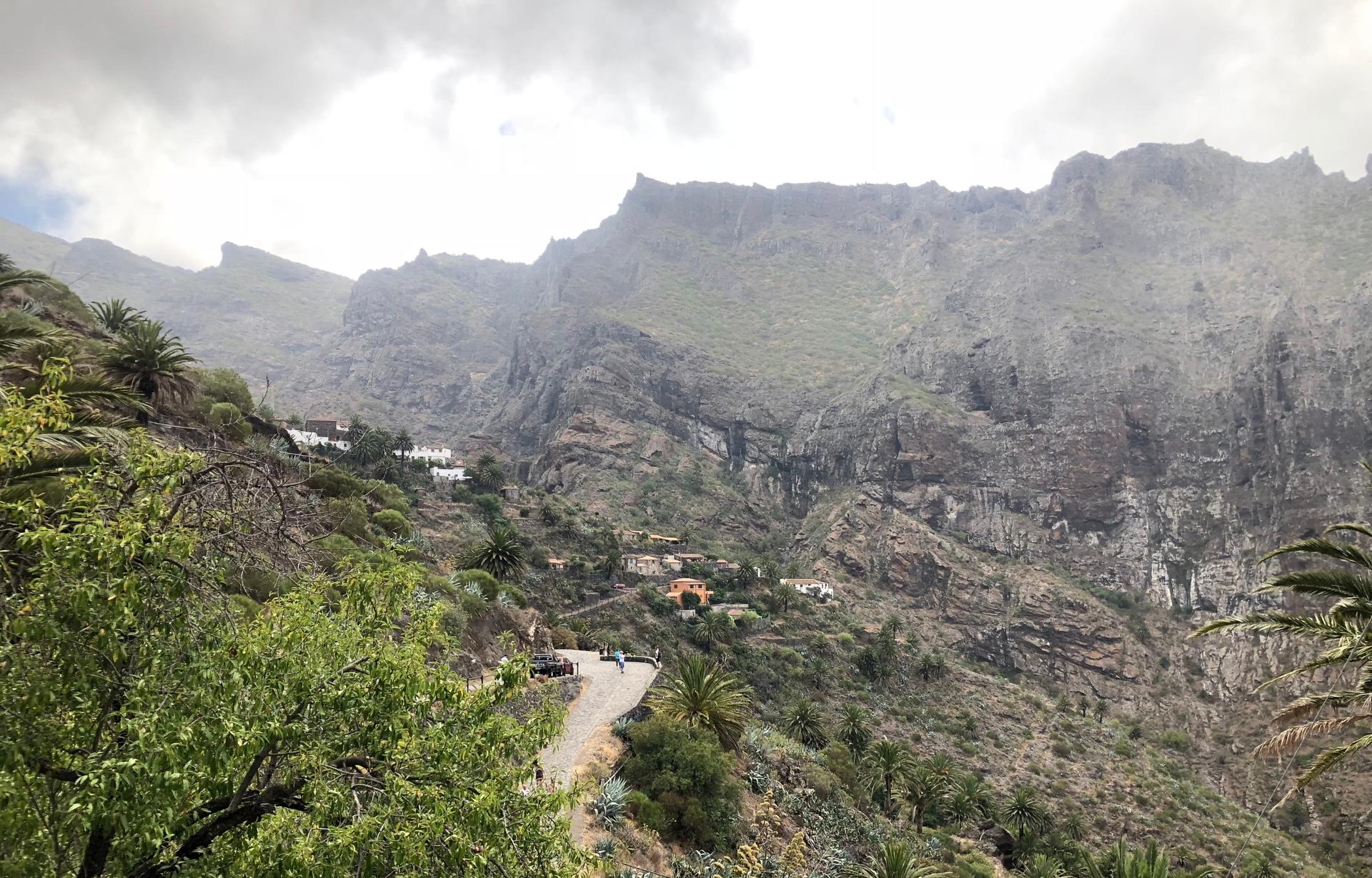 Teide, Icod de Los Vinos, Garachico y Masca - Thumbnail 2