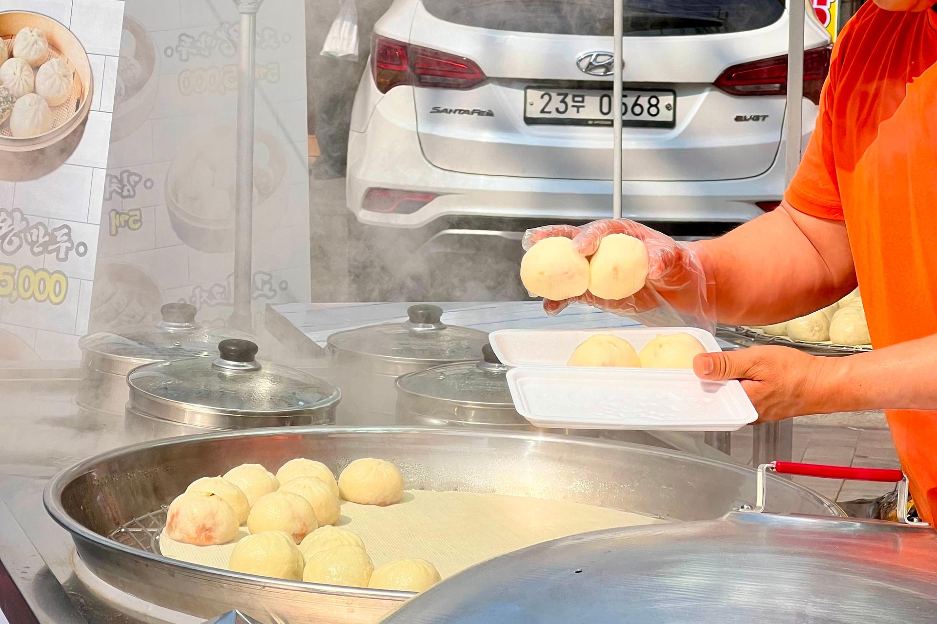 Mangwon Market Food Tour - Thumbnail 2