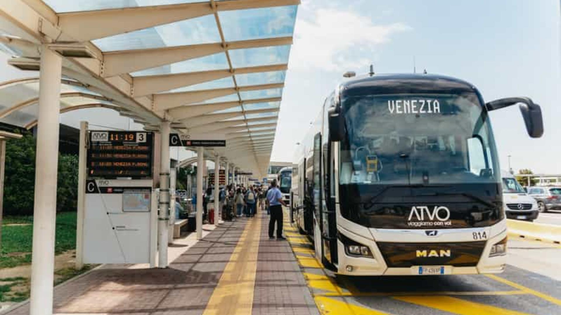 Marco Polo Airport - Venice or Mestre Central Train Station - Thumbnail 4