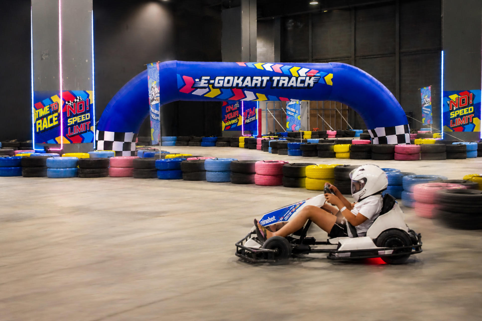 Playerbox Indoor E-Gokart Track & Game Arcade at ICONSIAM - Thumbnail 2