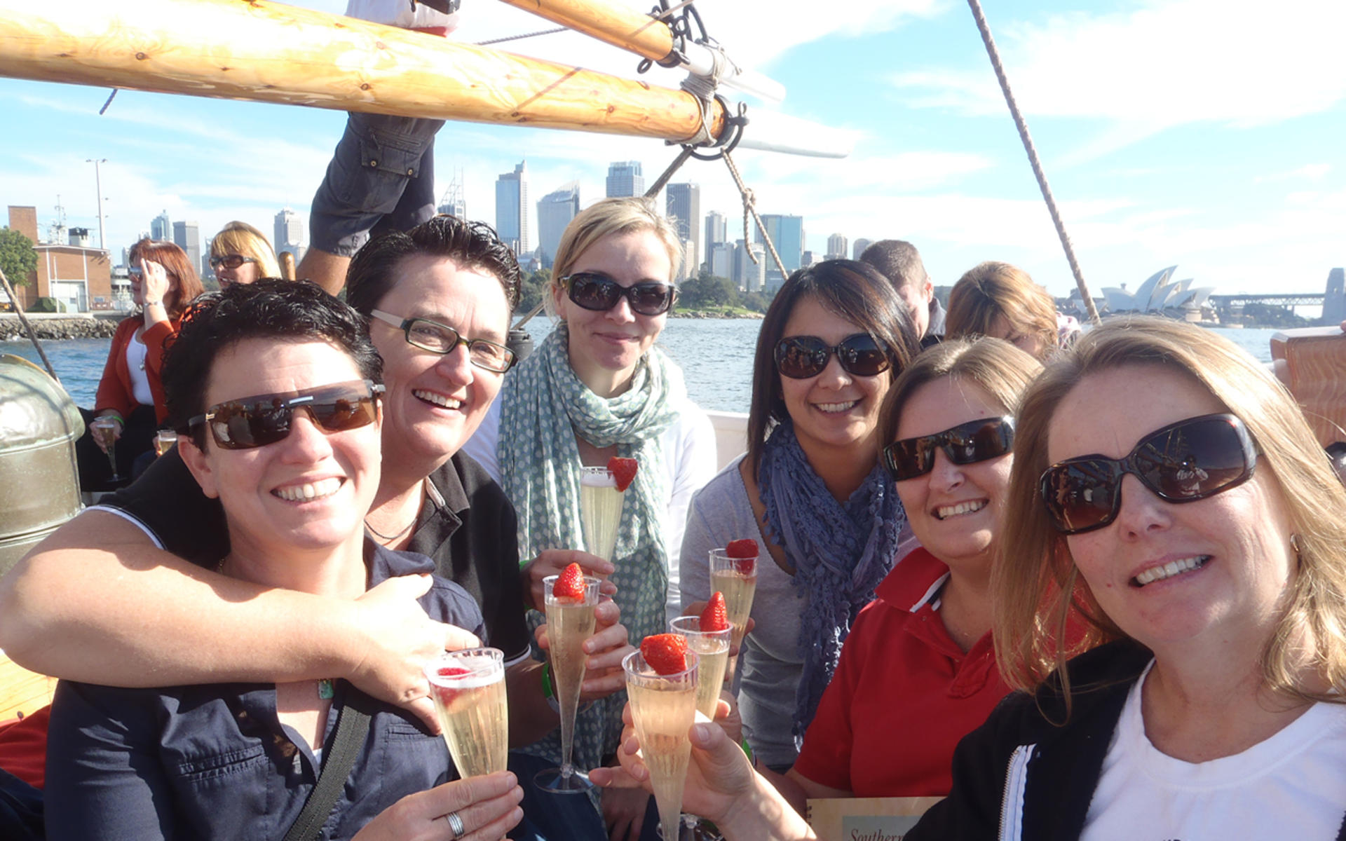 Sydney Harbour Tall Ship Afternoon Cruise - Thumbnail 2
