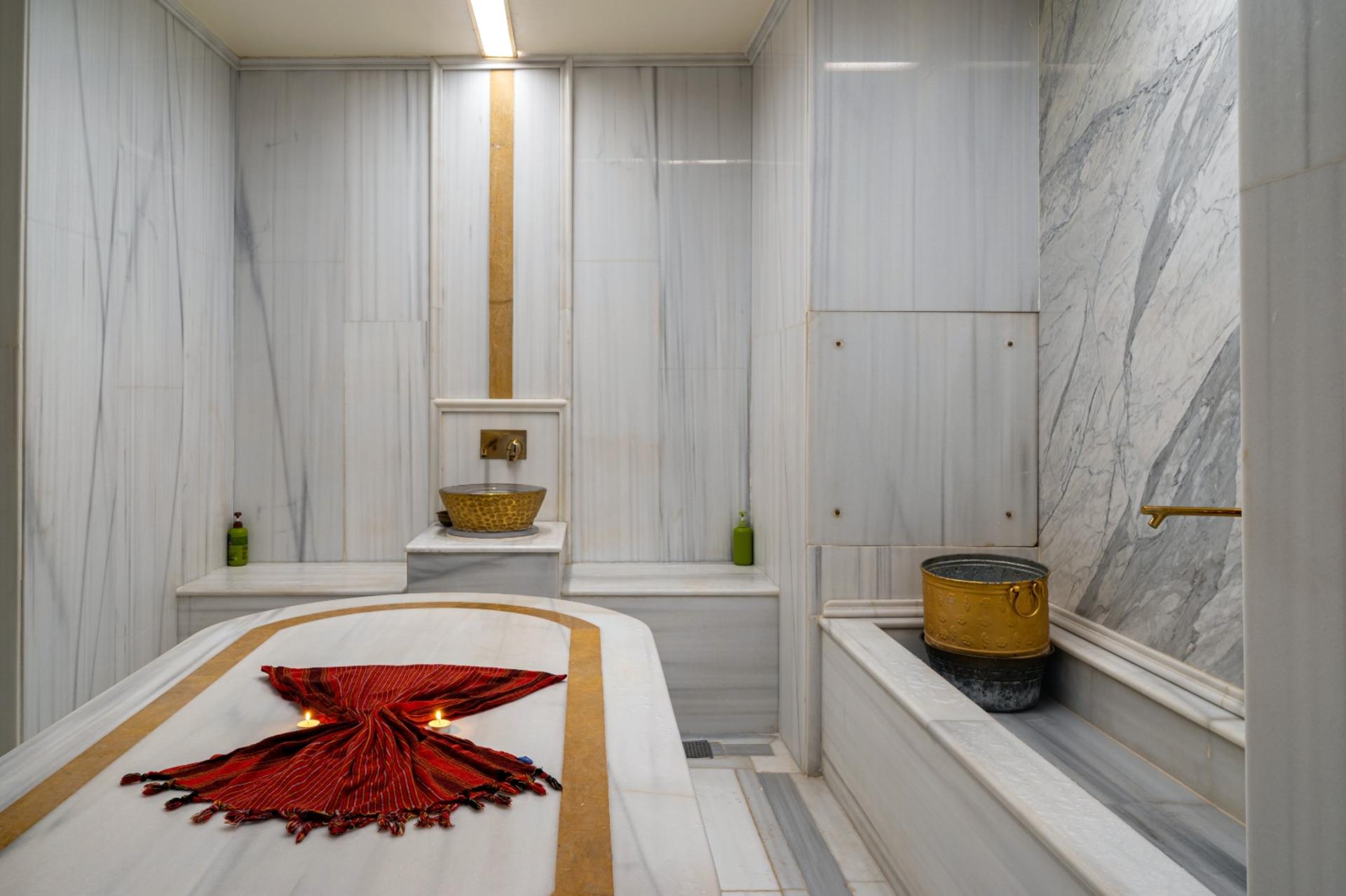 Istanbul: Private Turkish Bath, Massages, and Sauna in Taksim - Image 1
