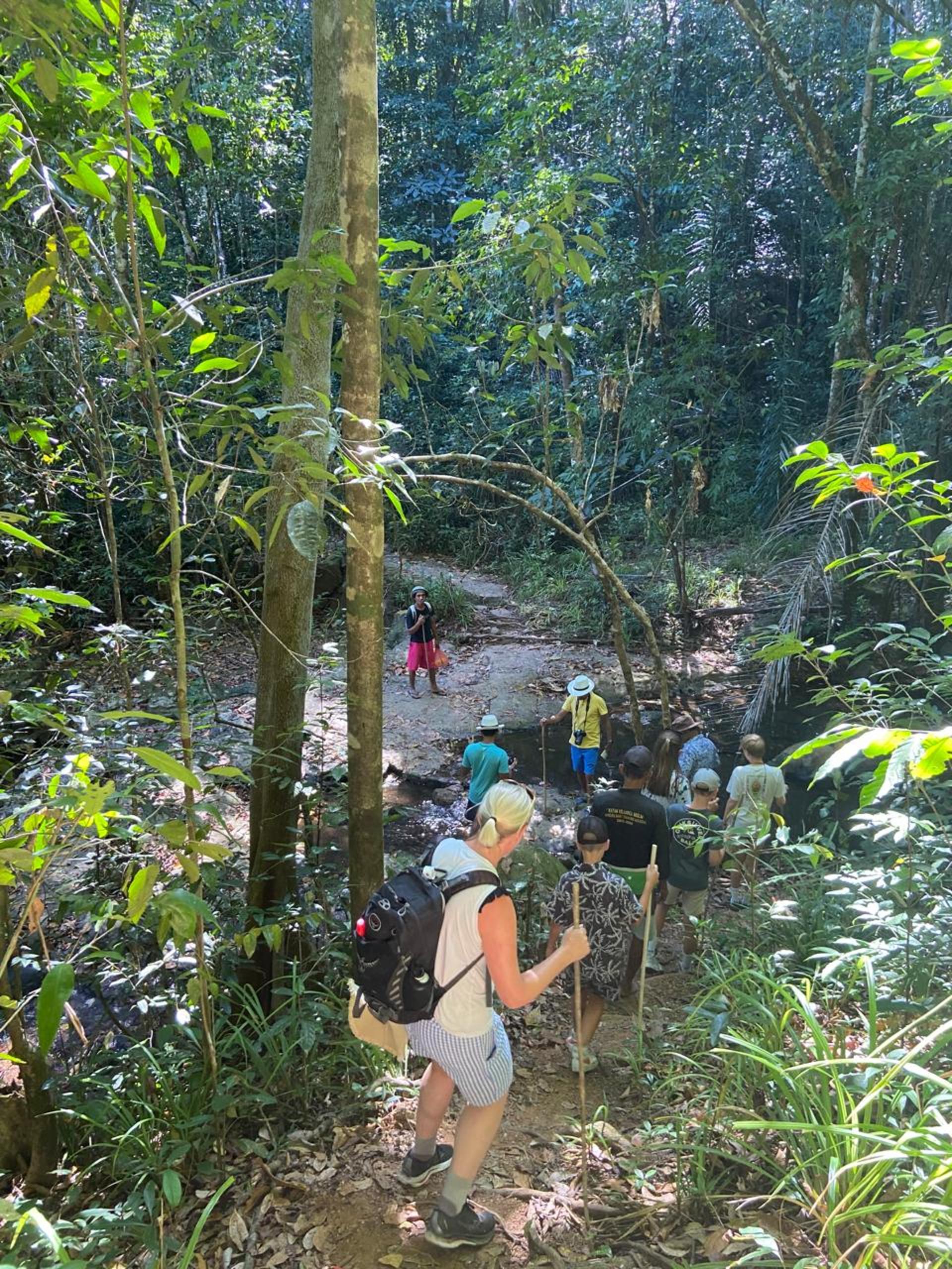 Cunca Wulang Waterfall And Kampung Melo Day Tour in Labuan Bajo - Thumbnail 7