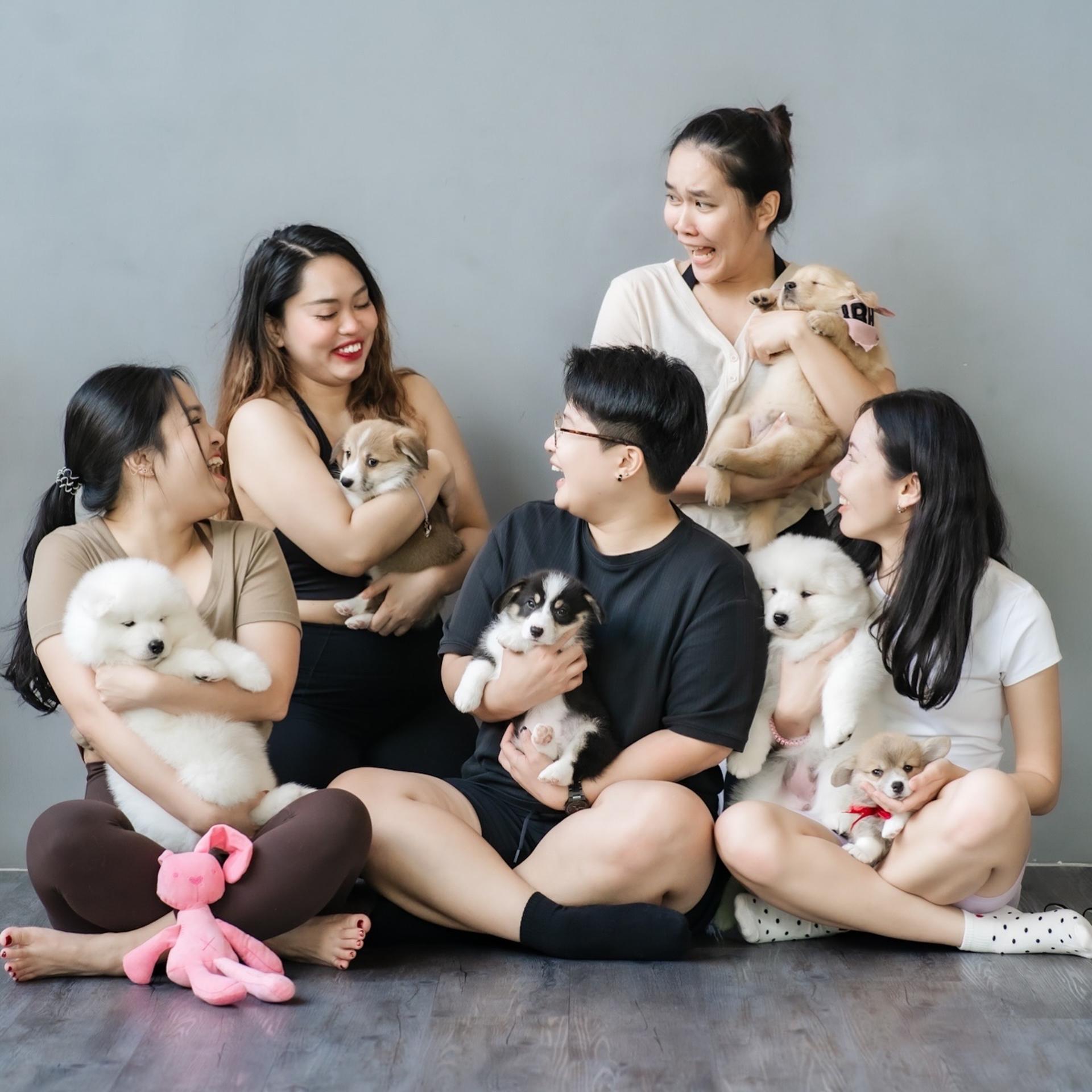 Puppy & Kitten Yoga Therapy with Photo Experience in Bangkok - Thumbnail 31
