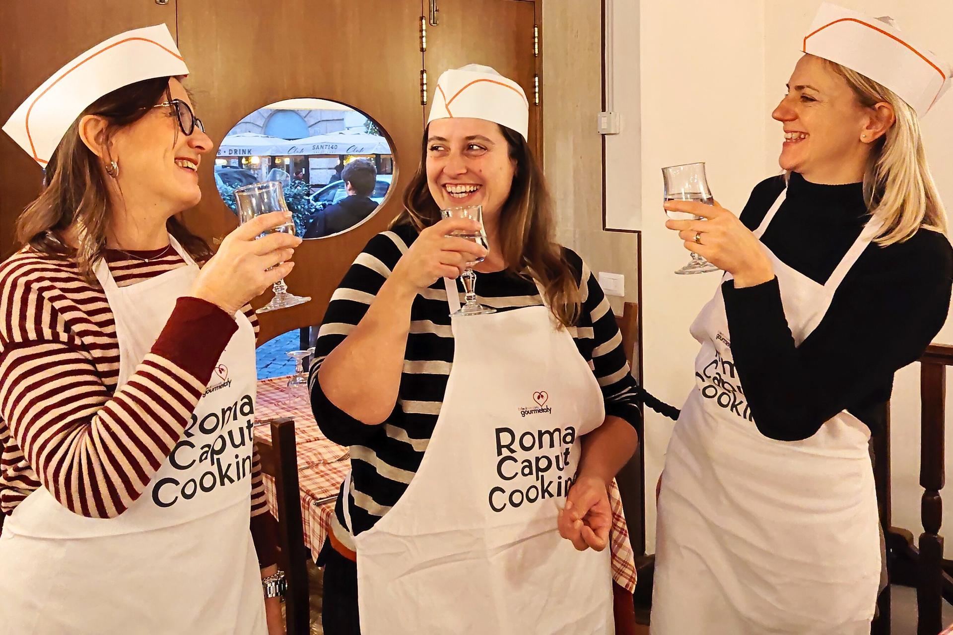 Authentic Roman Pizza Class in Trastevere with walking gelato tour - Thumbnail 2