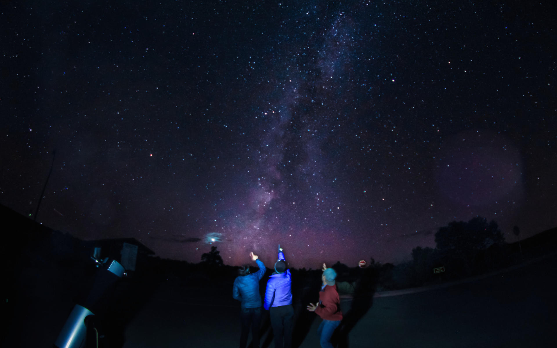 Cosmic Odyssey Stargazing Experience - Thumbnail 4
