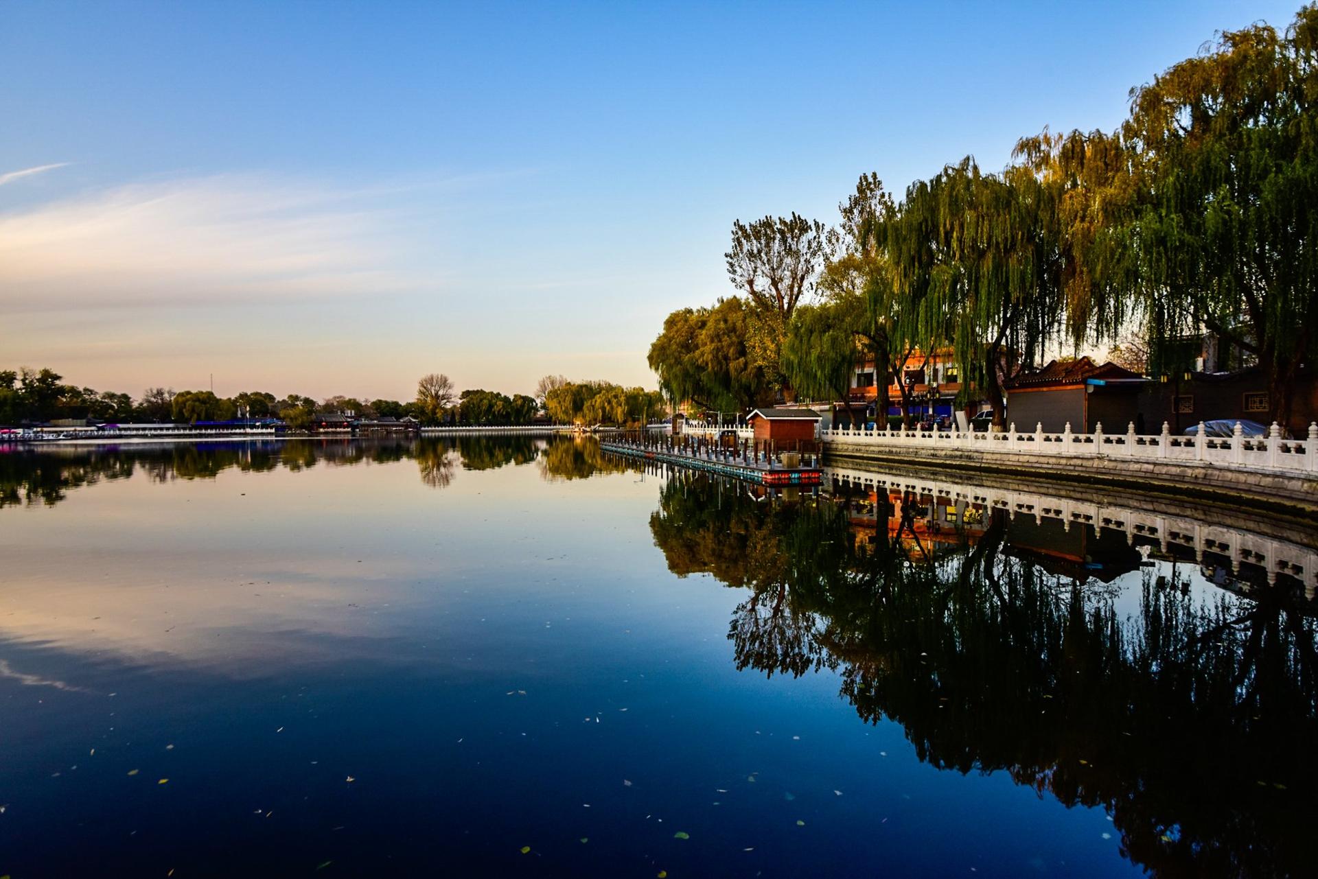 Private Half-Day Beijing Hutong Tour: Nanluoguxiang, Yuer Hutong, Bell and Drum Towers, Shichahai  - Thumbnail 2