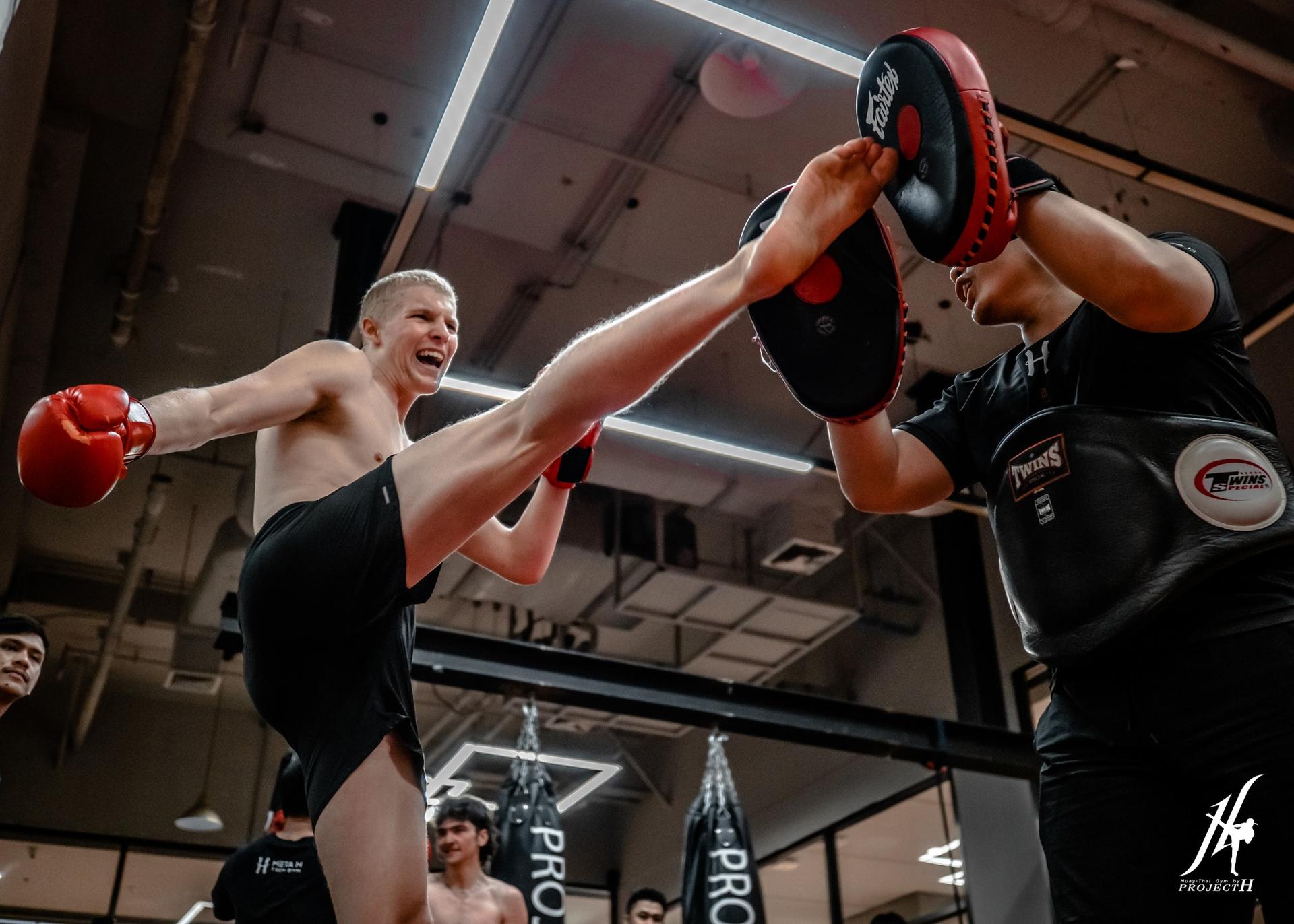 Project-H Muay Thai Gym at Samyan Mitrtown in Bangkok - Thumbnail 2