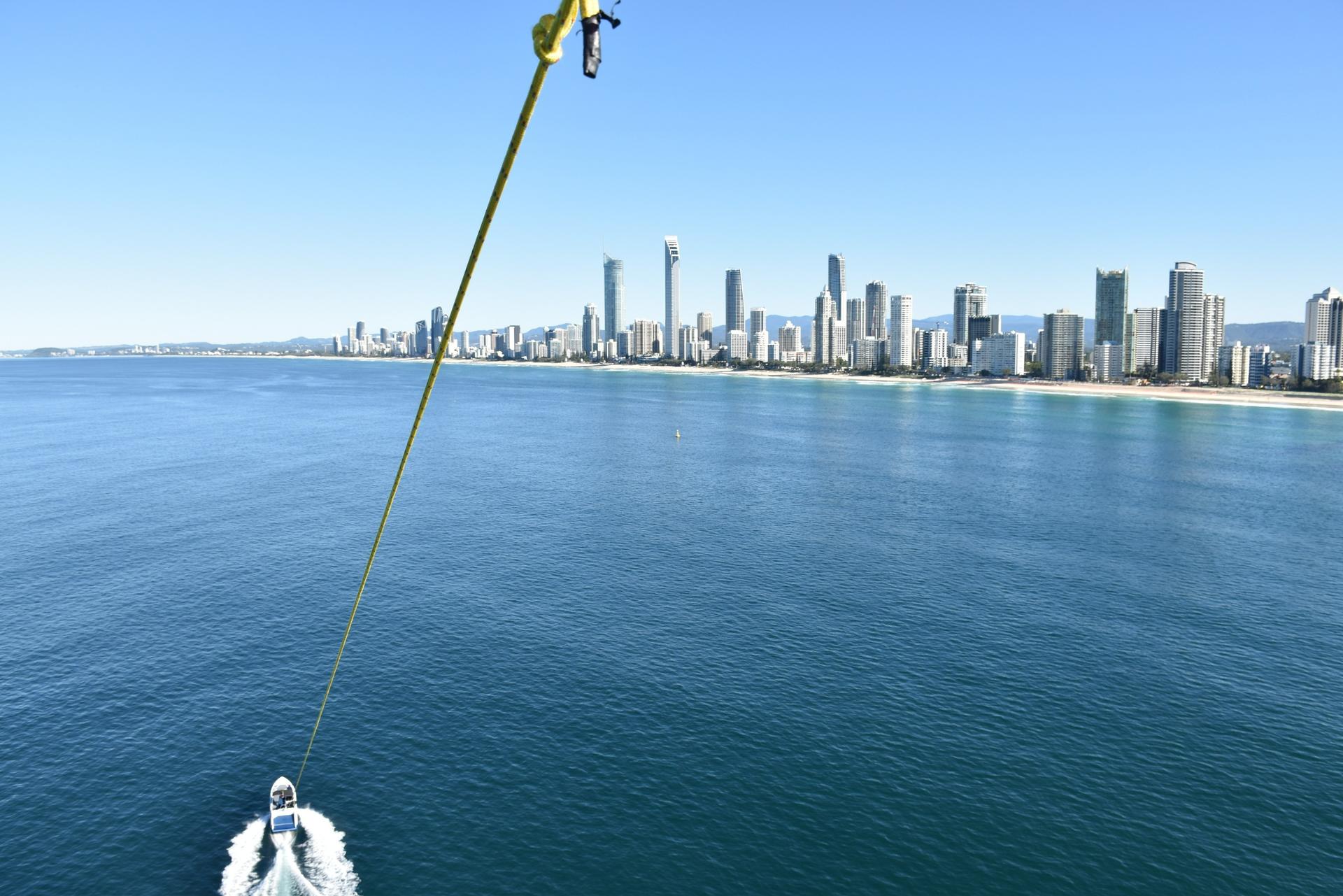 Gold Coast Parasailing Experience - Thumbnail 3