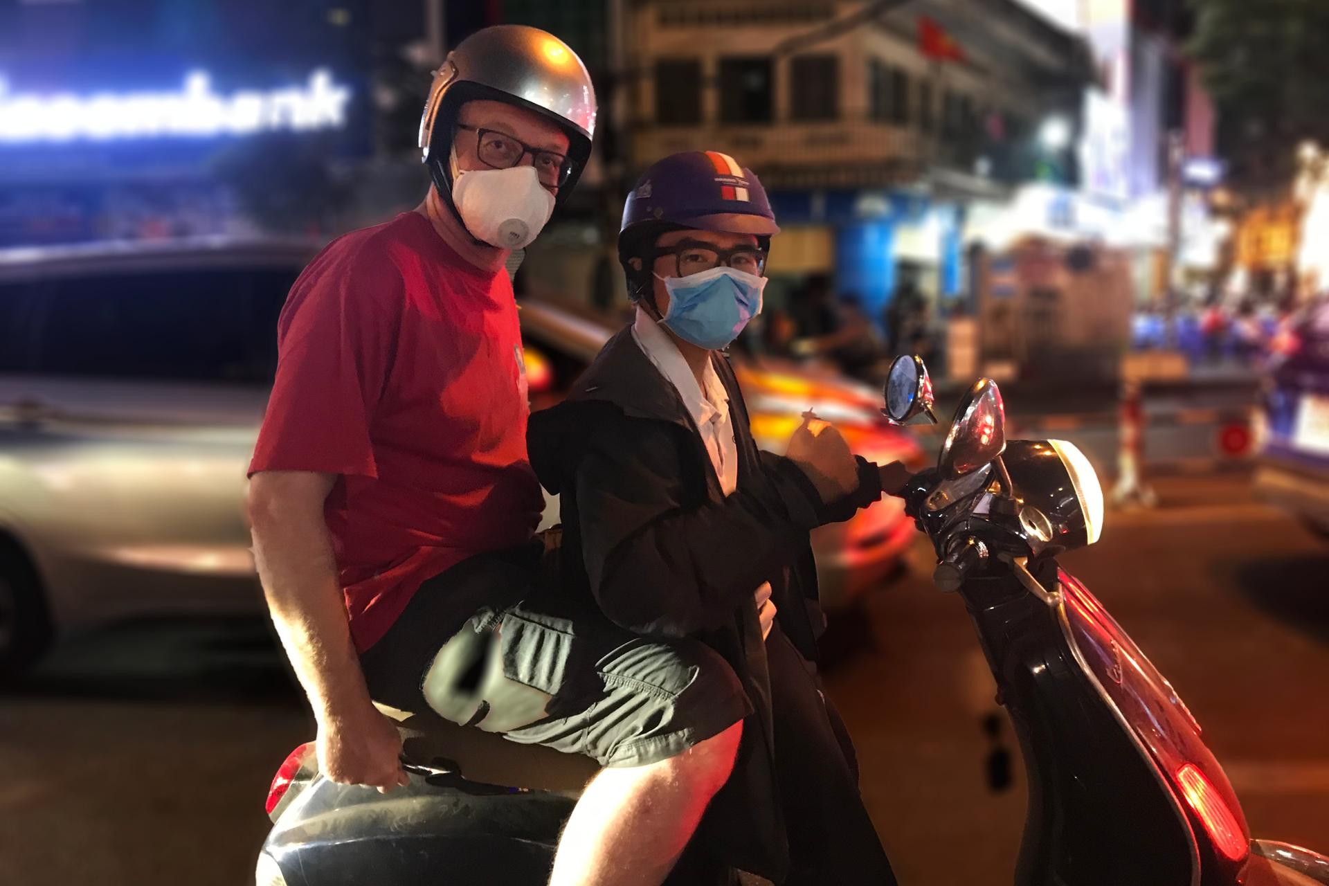 Saigon at Midnight Motorbike Tour - Thumbnail 6