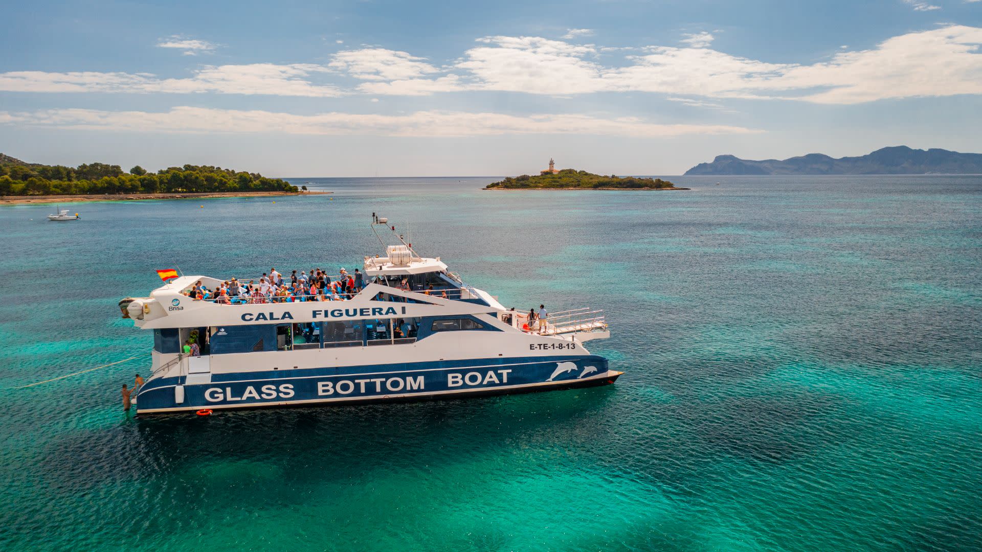 Es Coll Baix boat experience in Alcudia Bay - Thumbnail 6