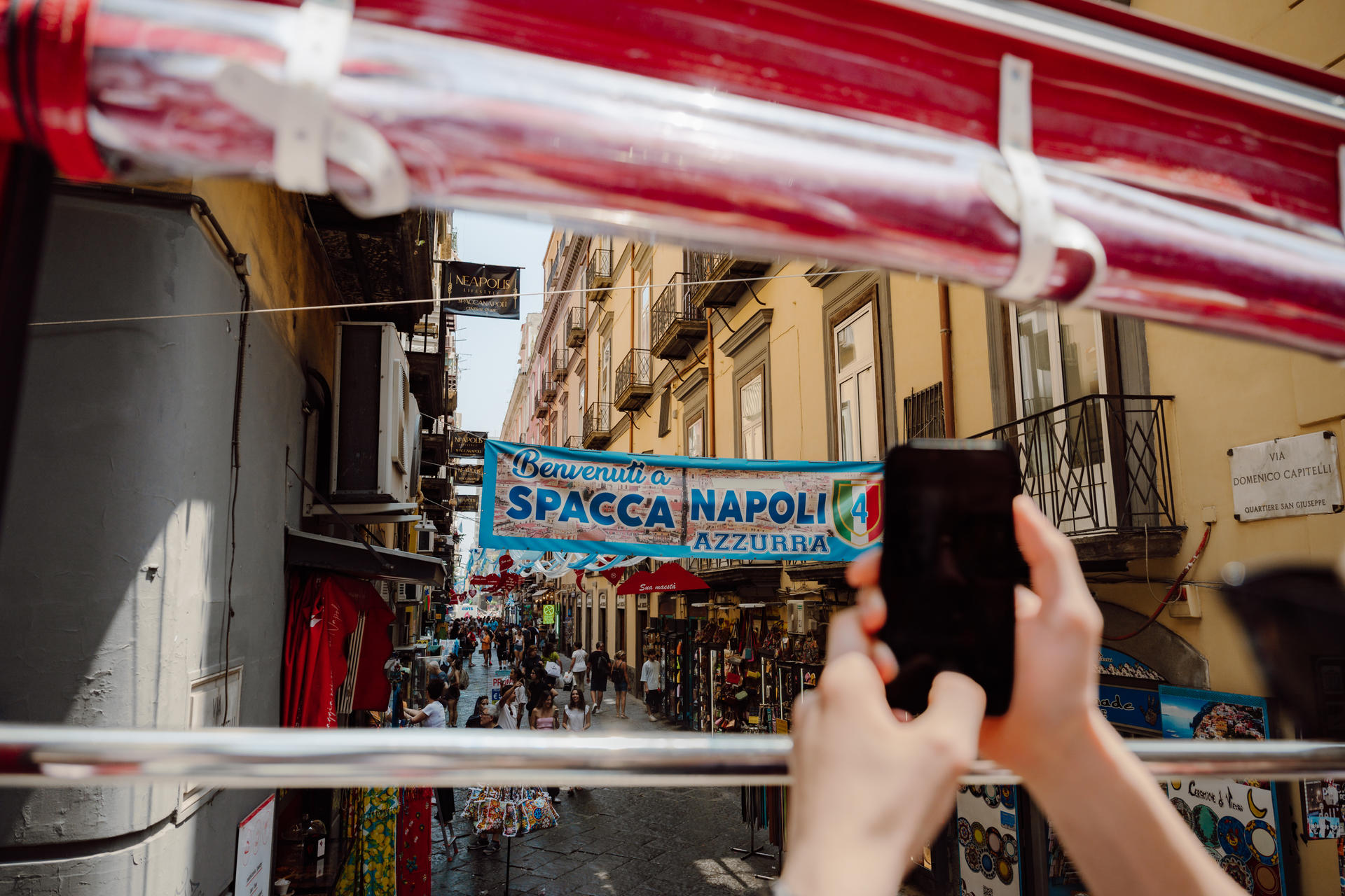 City Sightseeing Napoli Hop On Hop Off Tour 24h - Thumbnail 11