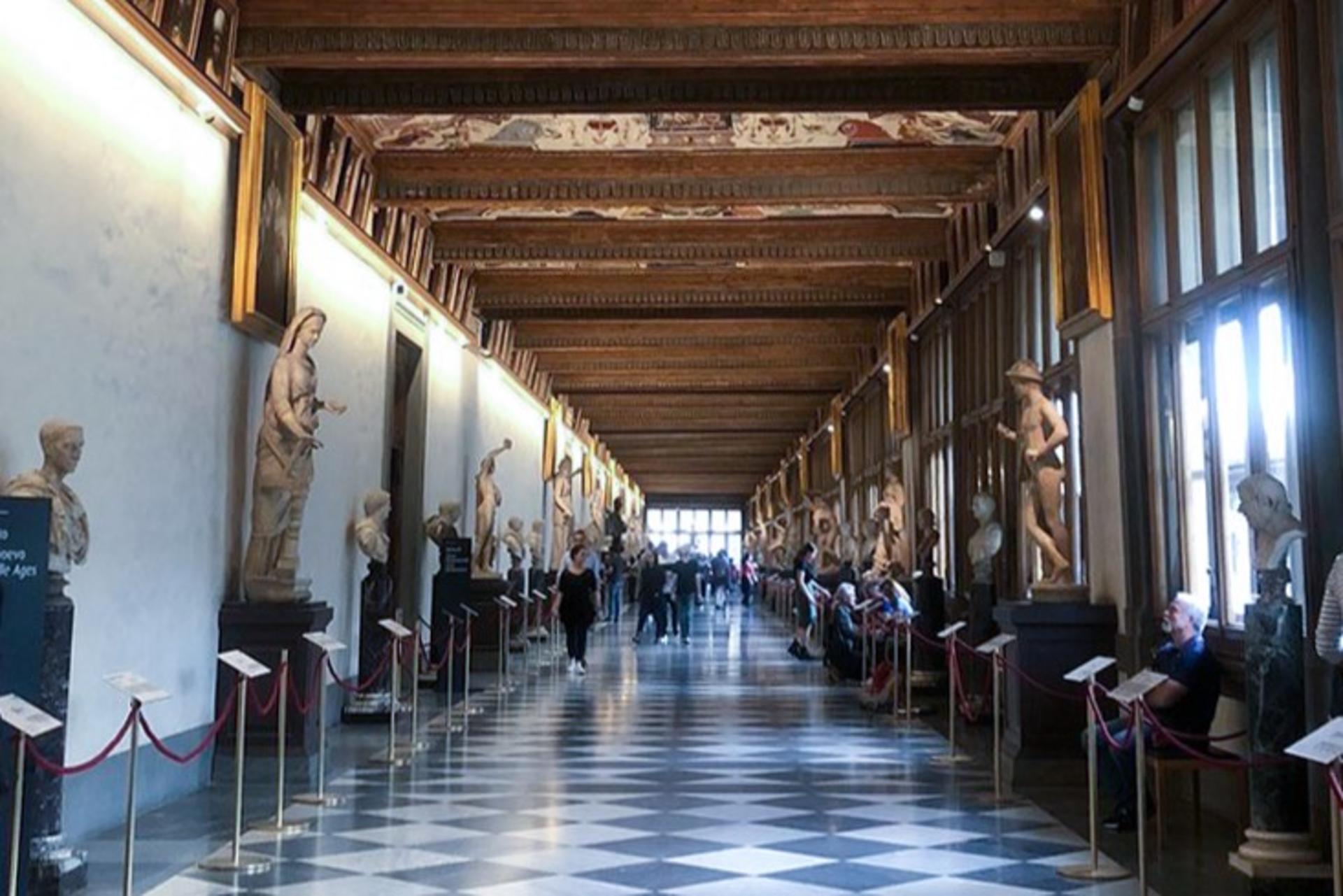 Uffizi Gallery Reserved Timed Ticket with Audio Tour - Image 1